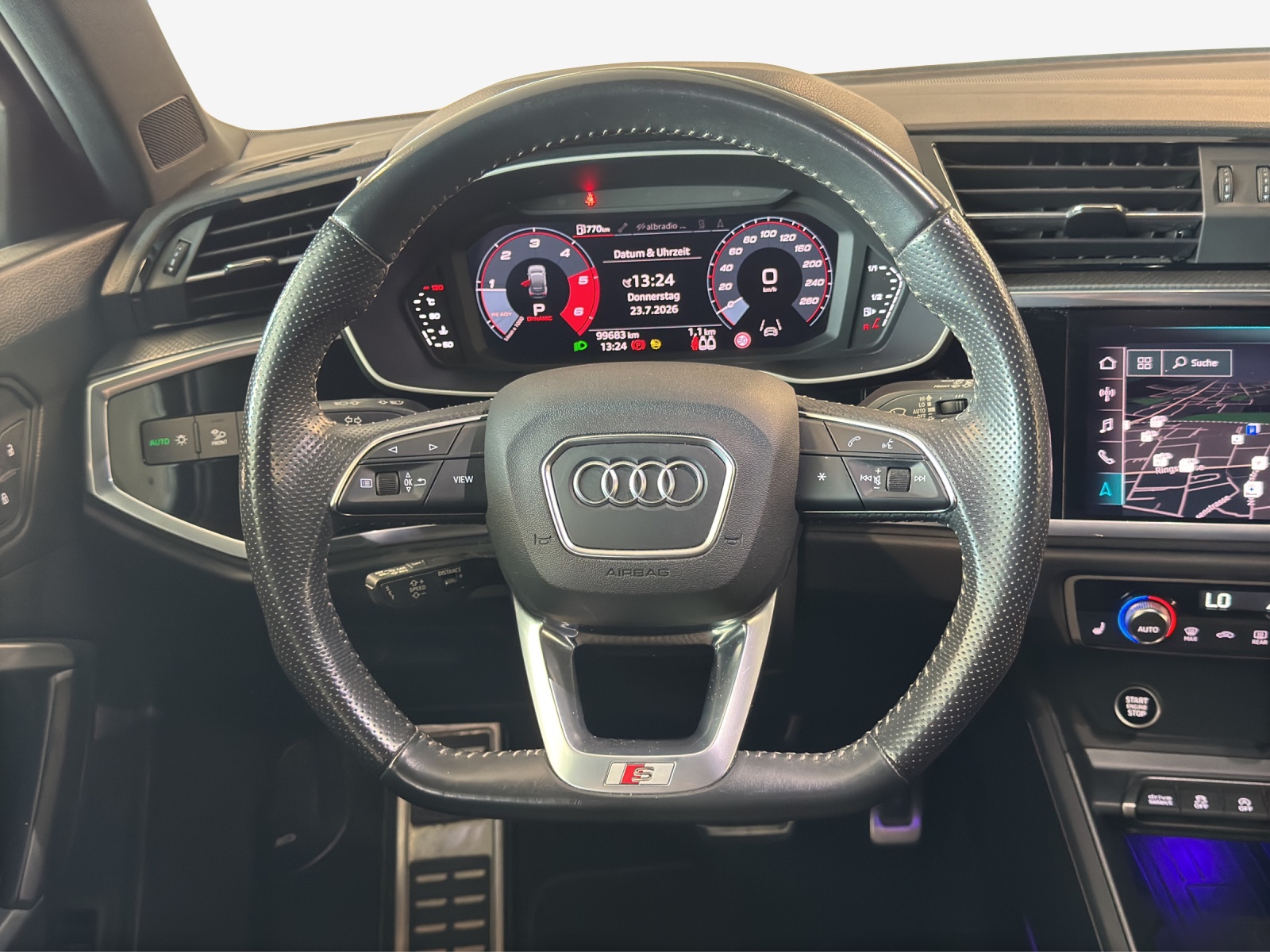 AUDI Q3 Sportback 35 TDI S line Attraction quattro S-tronic-image-9