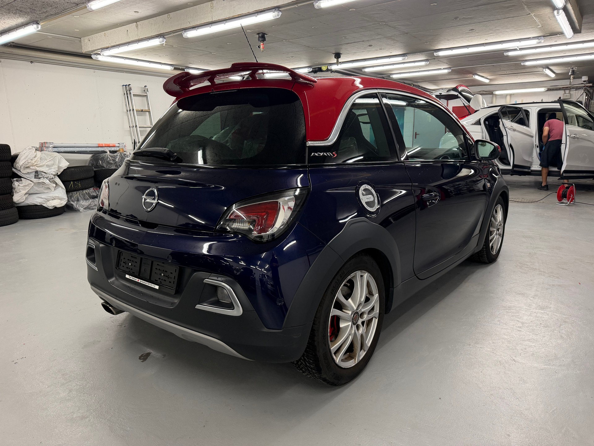 OPEL Adam 1.4 Turbo ROCKS S-showroom-element-3