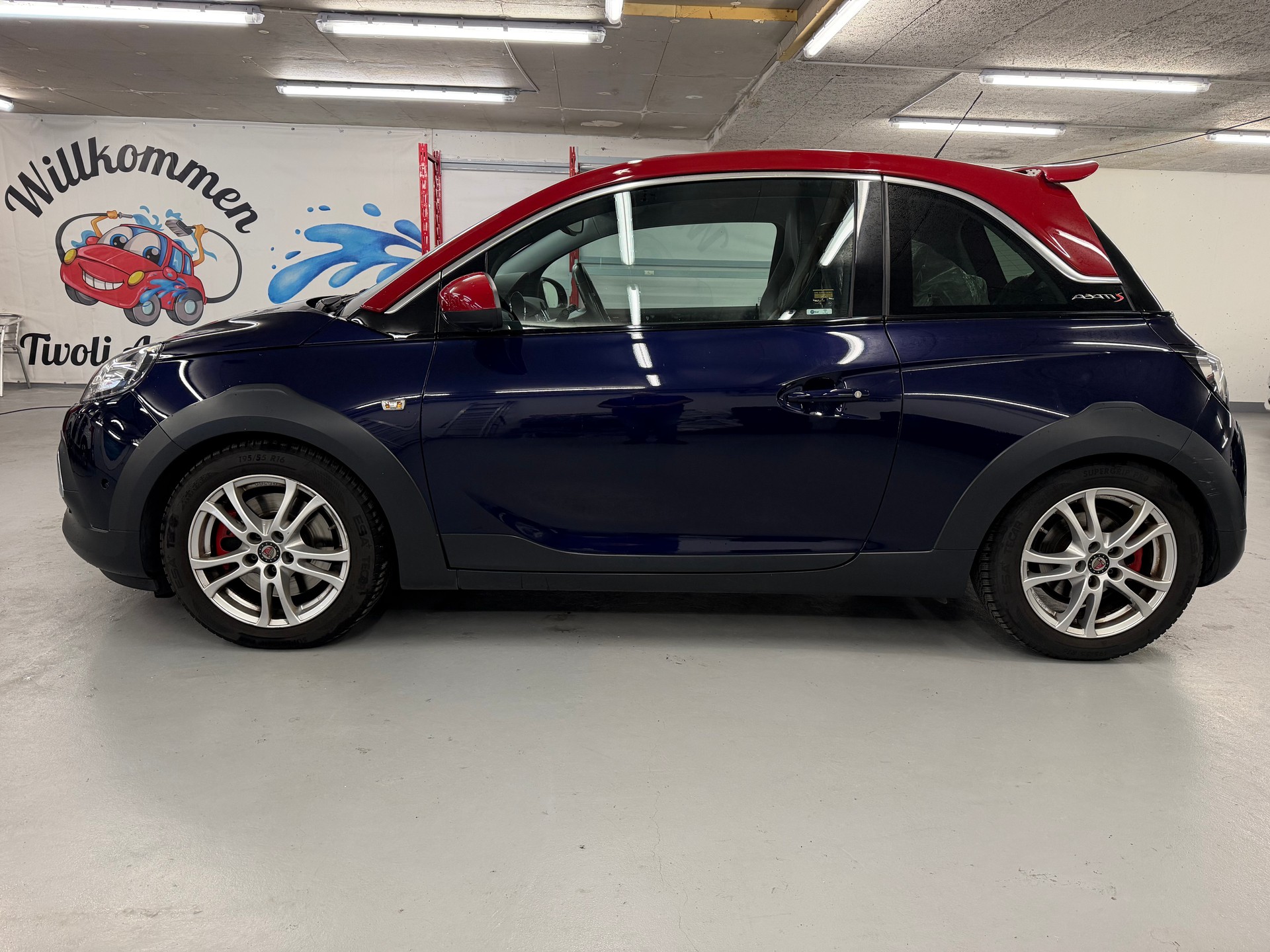 OPEL Adam 1.4 Turbo ROCKS S-image-6