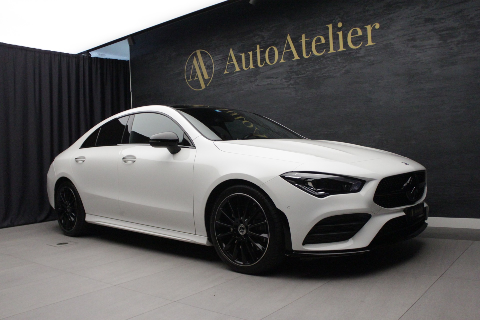 MERCEDES-BENZ CLA 250 4Matic AMG Line 7G-DCT-showroom-element-2