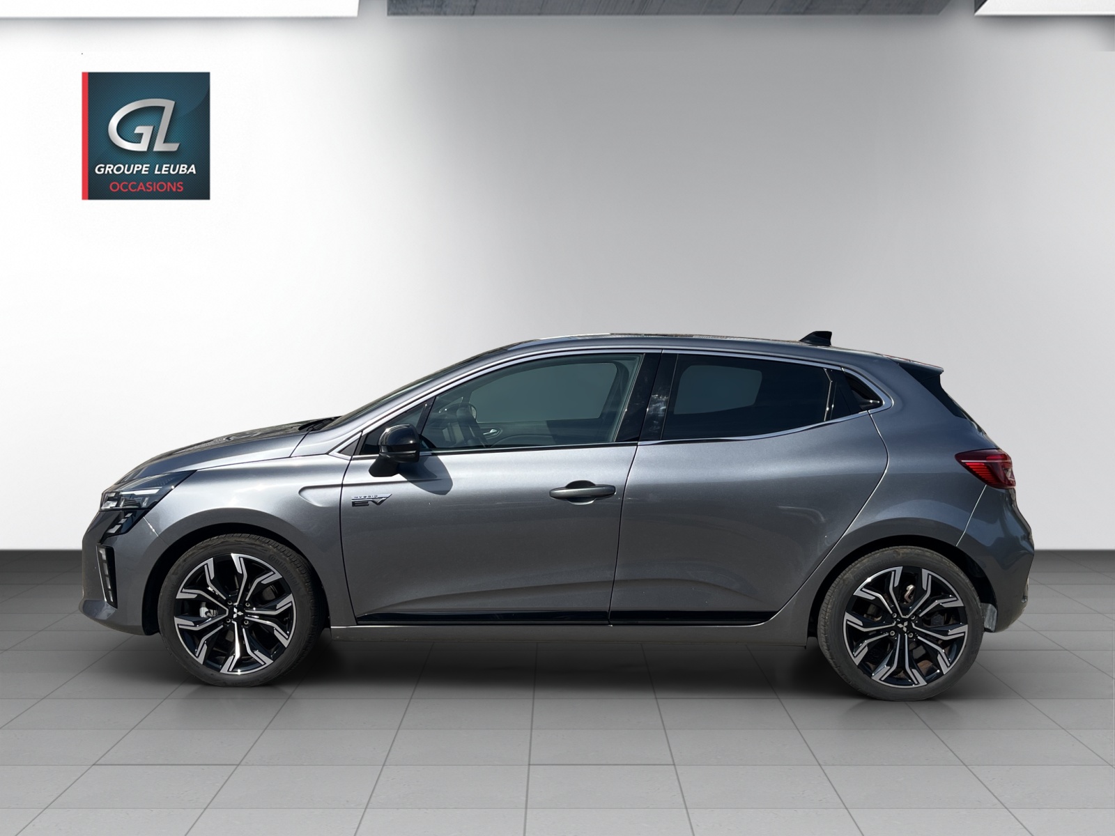 MITSUBISHI COLT 1.6 HEV Intense-showroom-element-2
