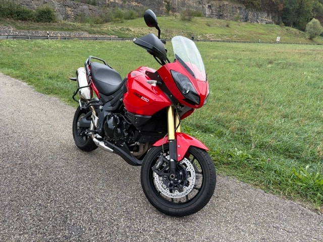 TRIUMPH Tiger 1050 ABS-image-0
