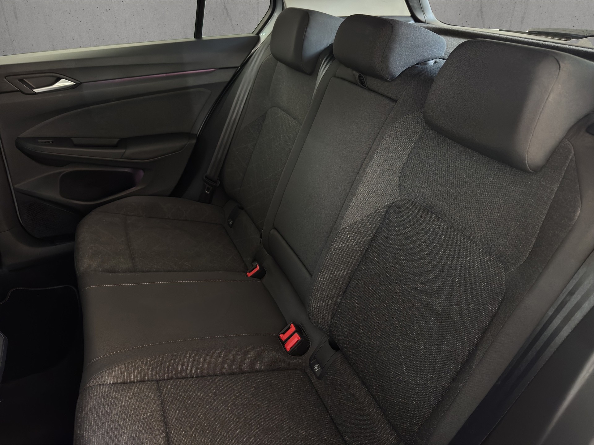 VW Golf 2.0 TDI Life Business DSG "Black Style-Navi-RF.-Kamera"-image-9