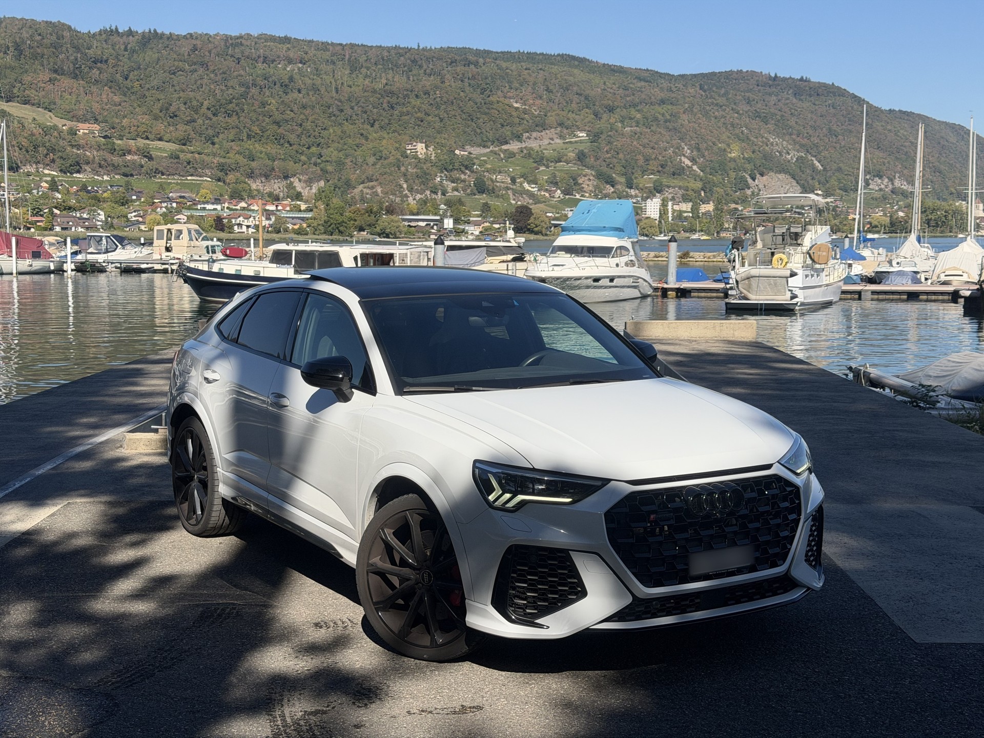 AUDI RSQ3 Sportback