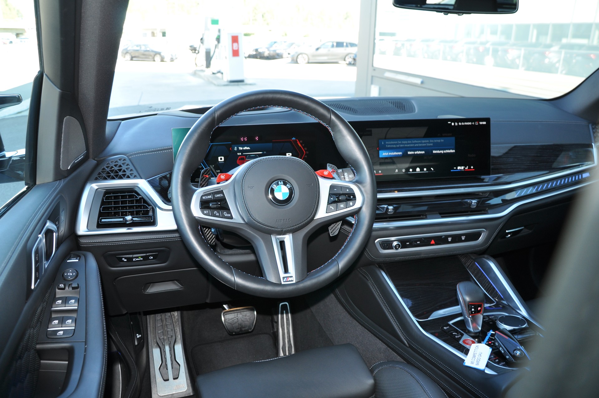 BMW X6 xDrive 48V 40d Steptronic M Sport-image-18