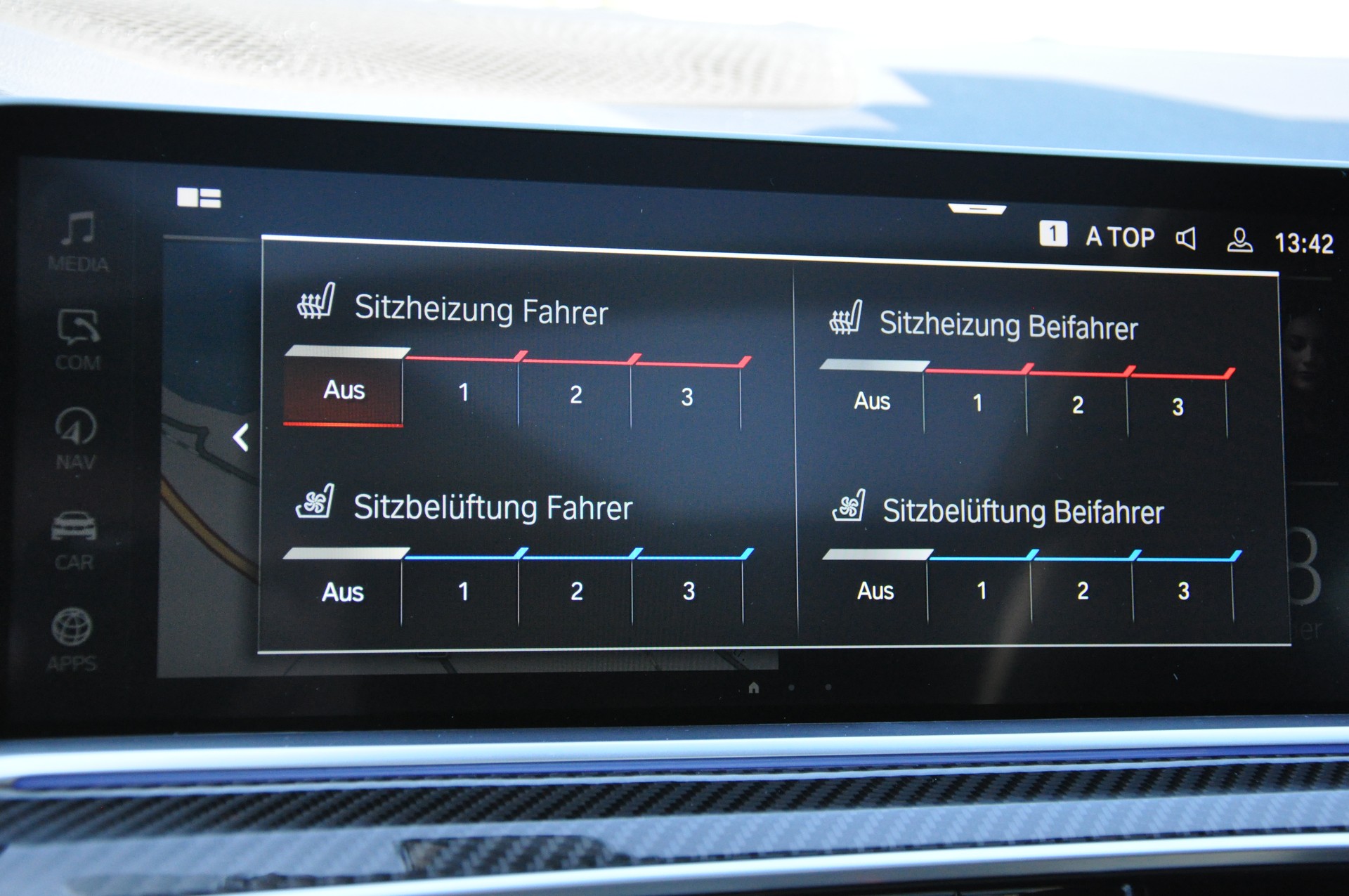BMW X6 xDrive 48V 40d Steptronic M Sport-image-21