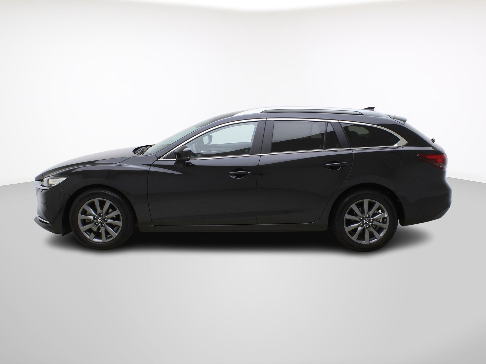 MAZDA 6 Sport Wagon 2.0 Center-Line-showroom-element-1