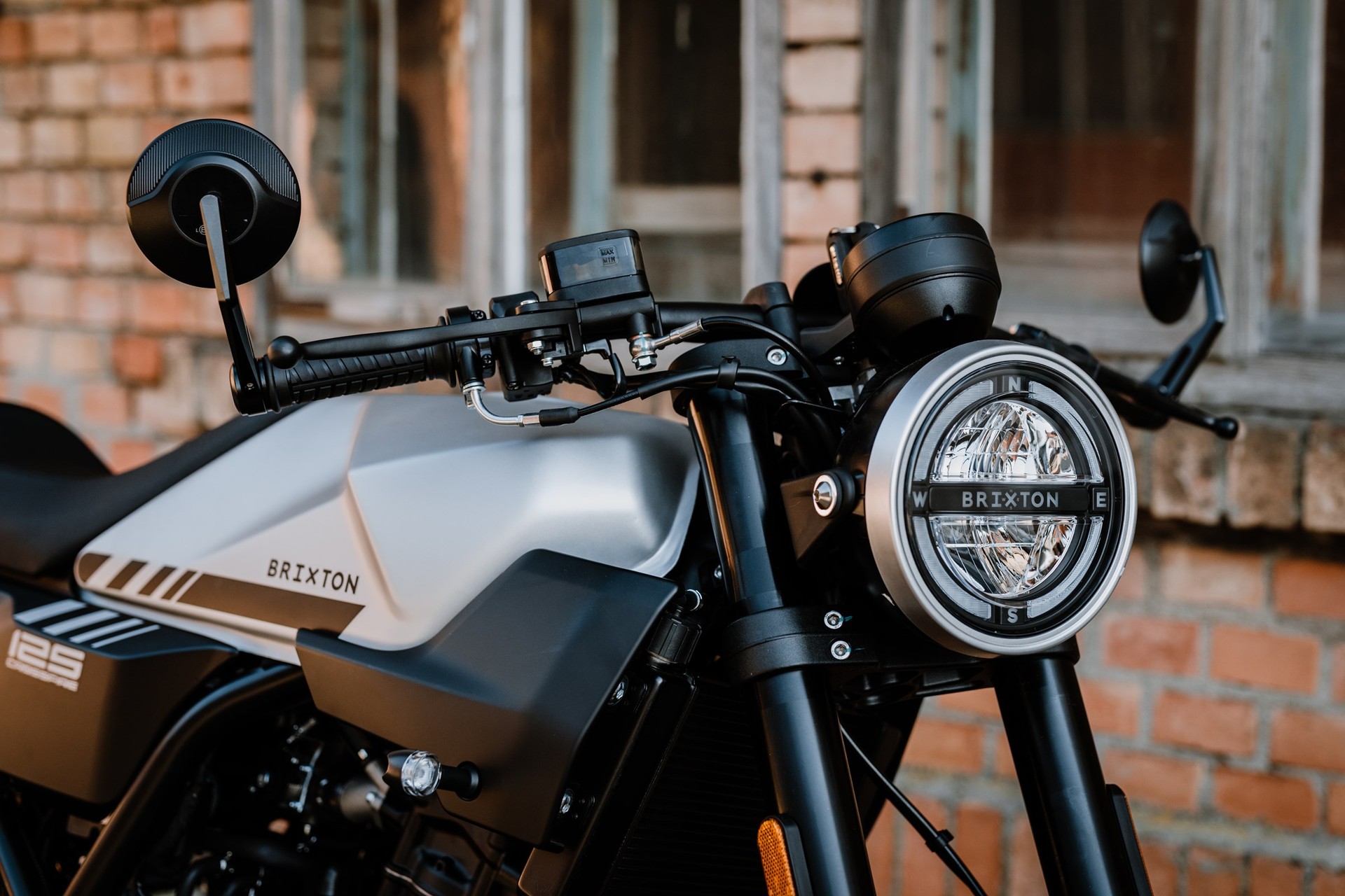 BRIXTON CROSSFIRE 125 LC - GRATIS LIEFERUNG-image-2