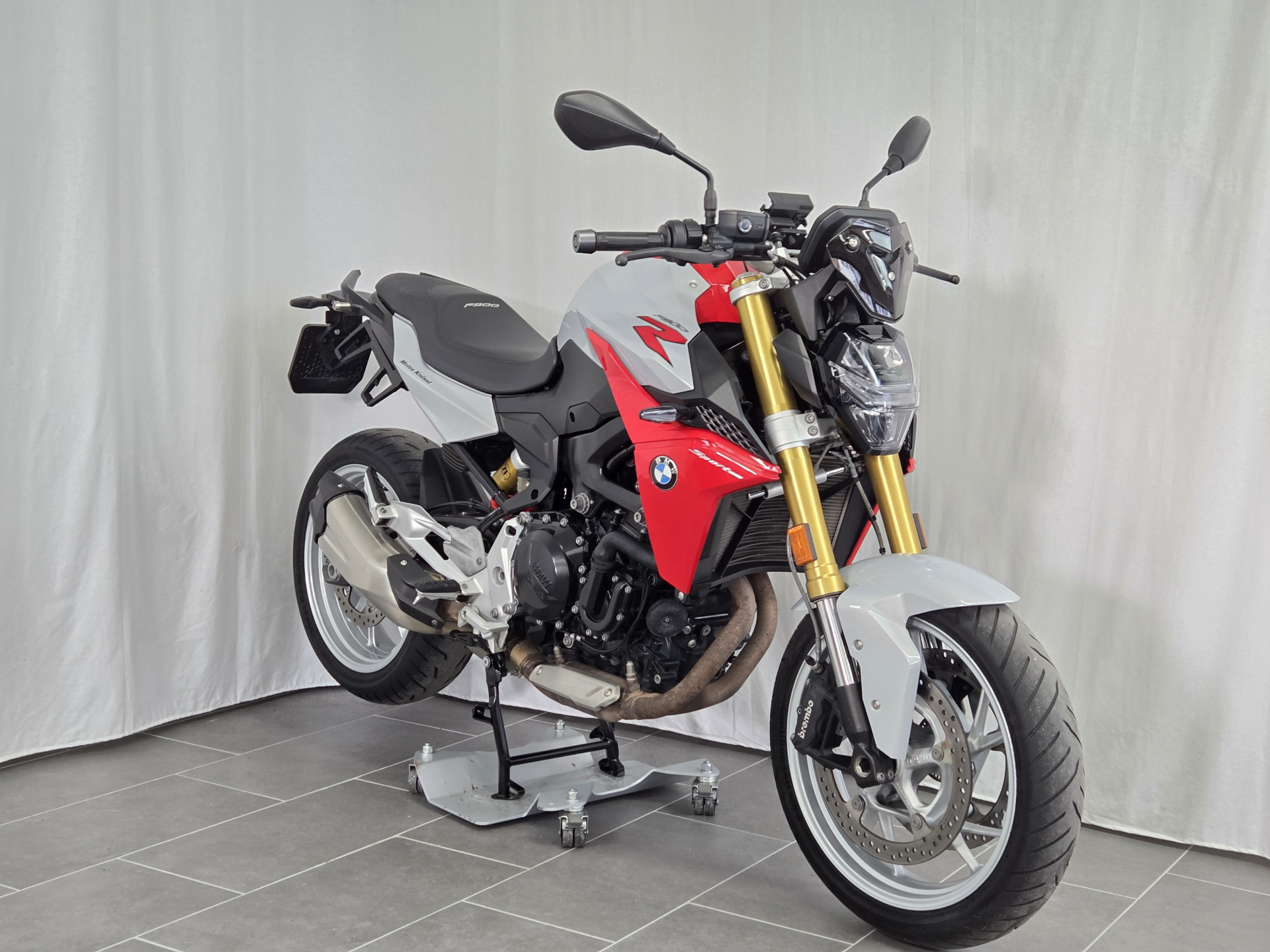 BMW F 900 R Sport-image-1