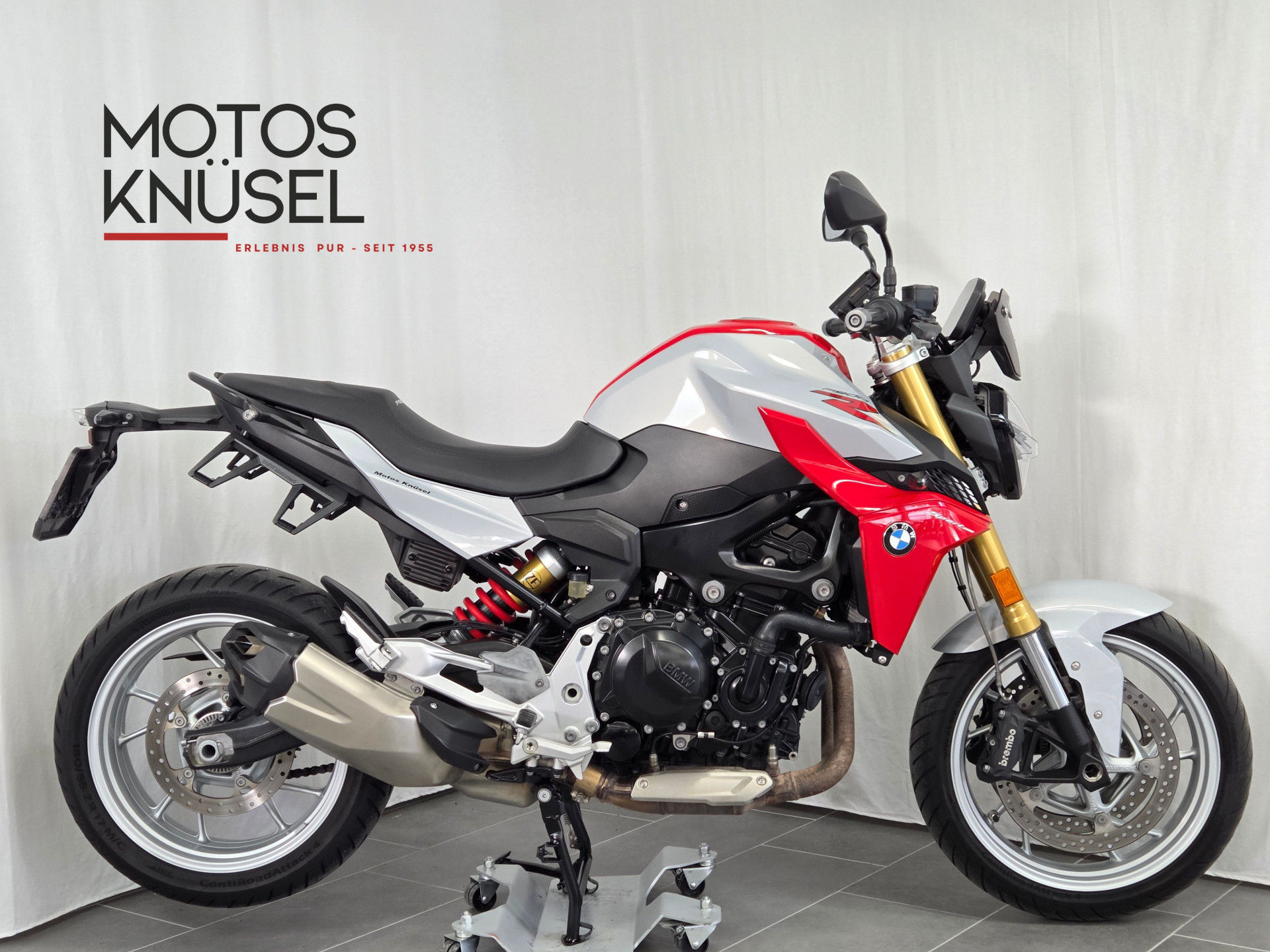 BMW F 900 R Sport