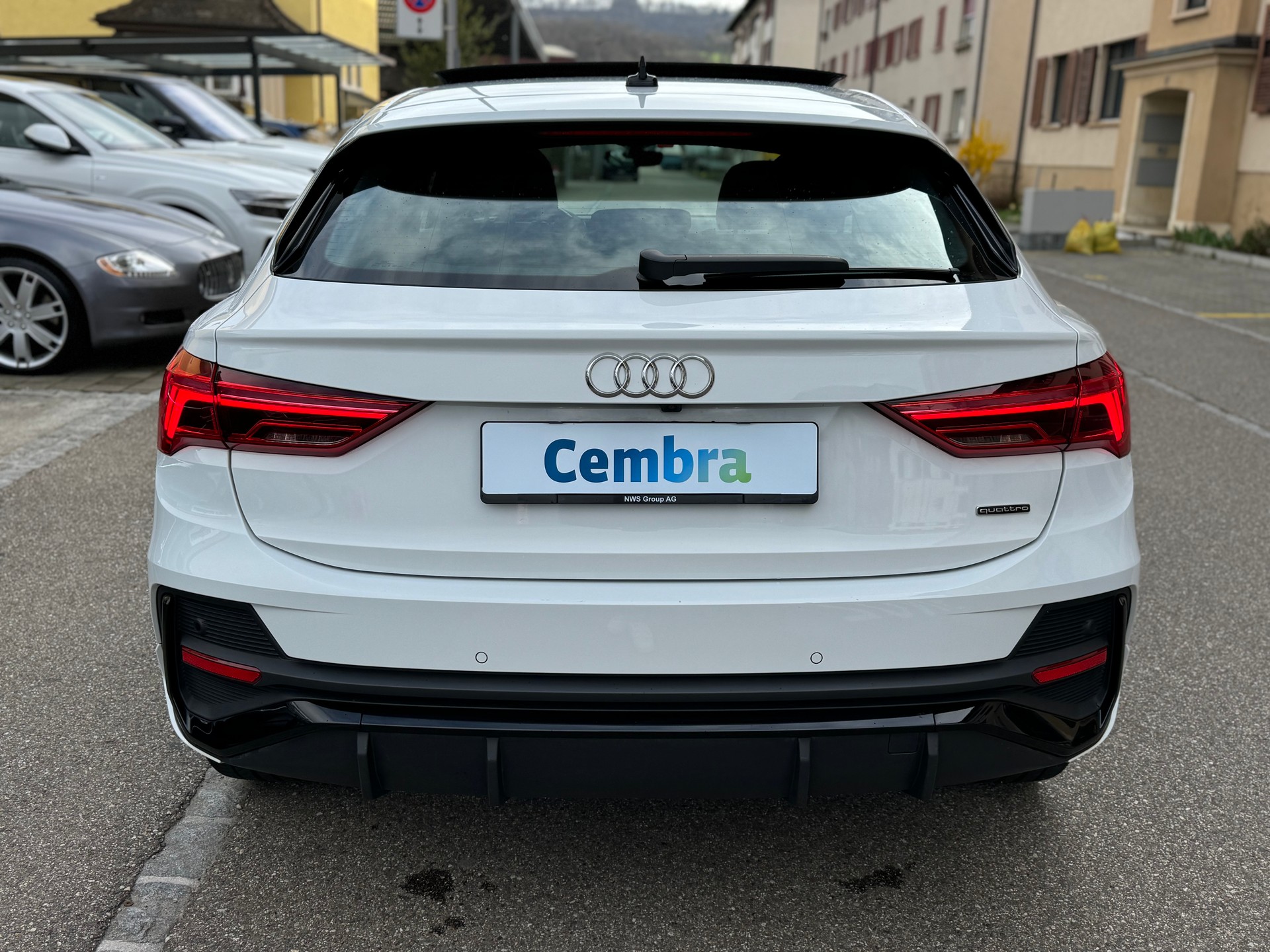 AUDI Q3 Sportback 45 TFSI S line quattro S-tronic-image-4