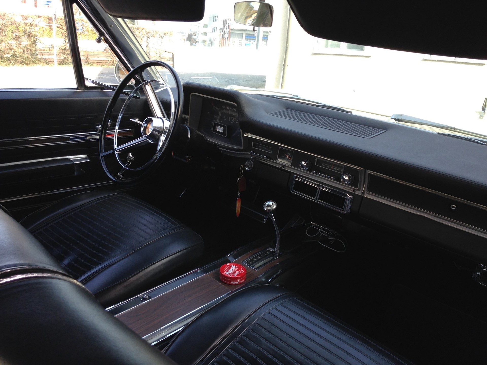 PLYMOUTH Sport Fury-image-4
