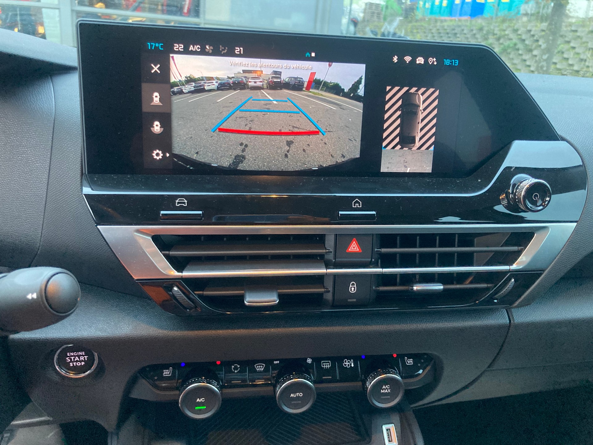 CITROEN C4 1.2 Pure Tech Swiss Edition EAT8-image-11