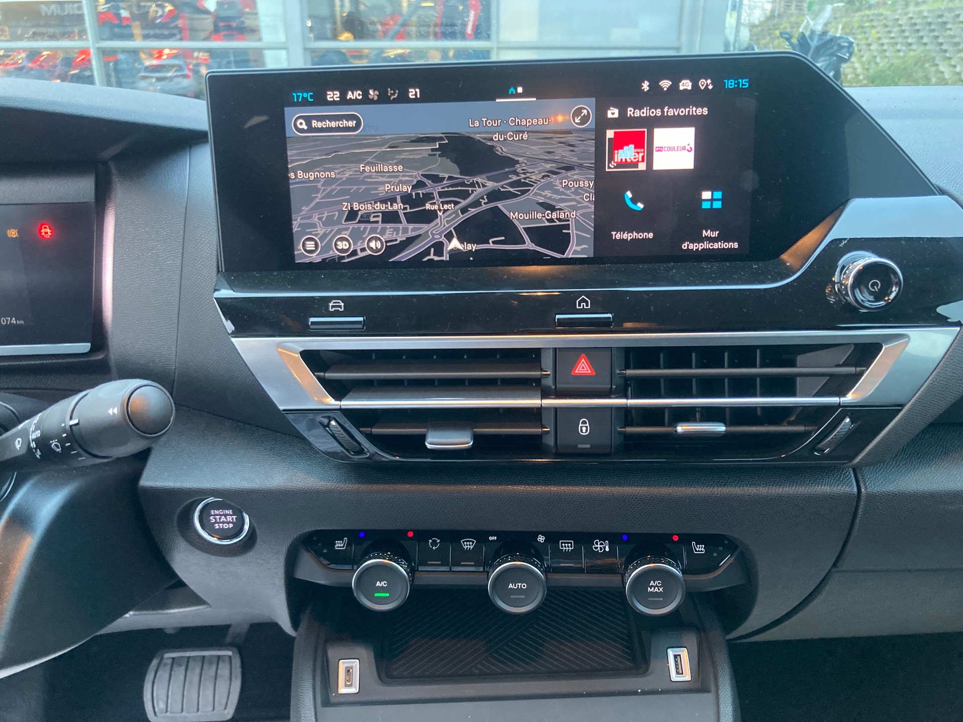CITROEN C4 1.2 Pure Tech Swiss Edition EAT8-image-10
