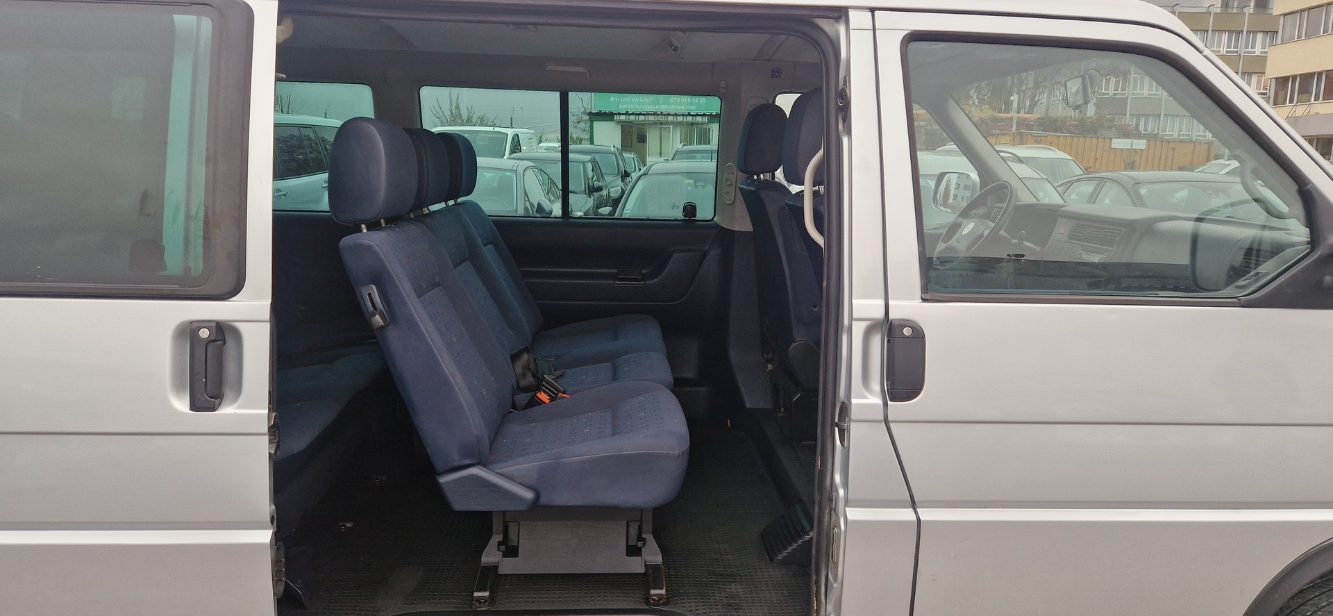 VW T4 Caravelle 2.5TDI ABS-image-7
