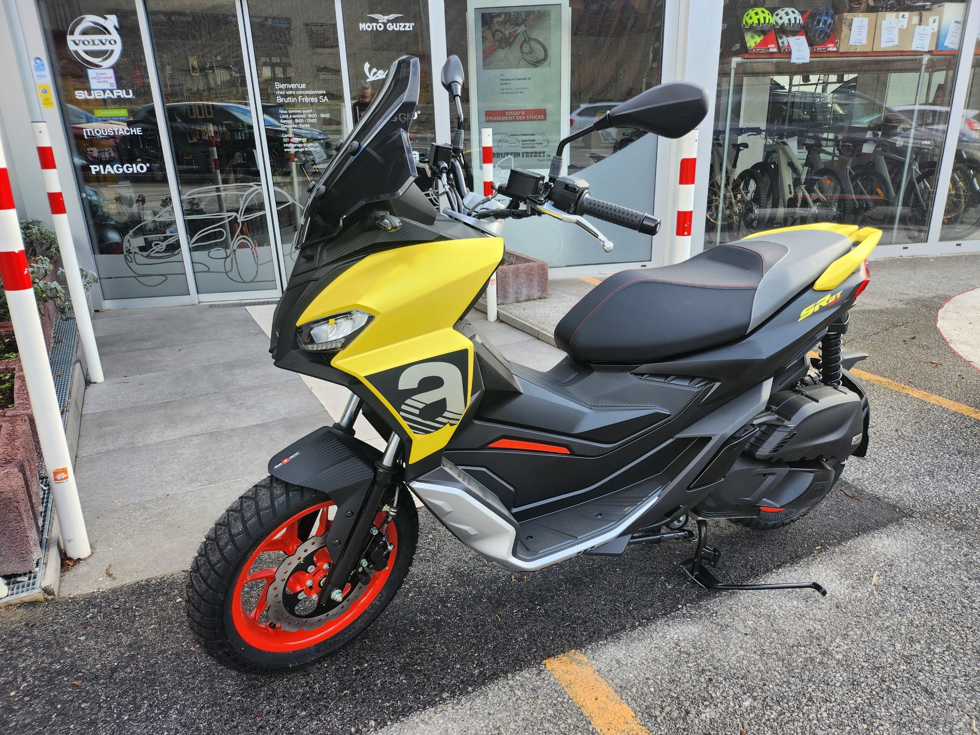 APRILIA SR 125 GT Sport CBS-image-0