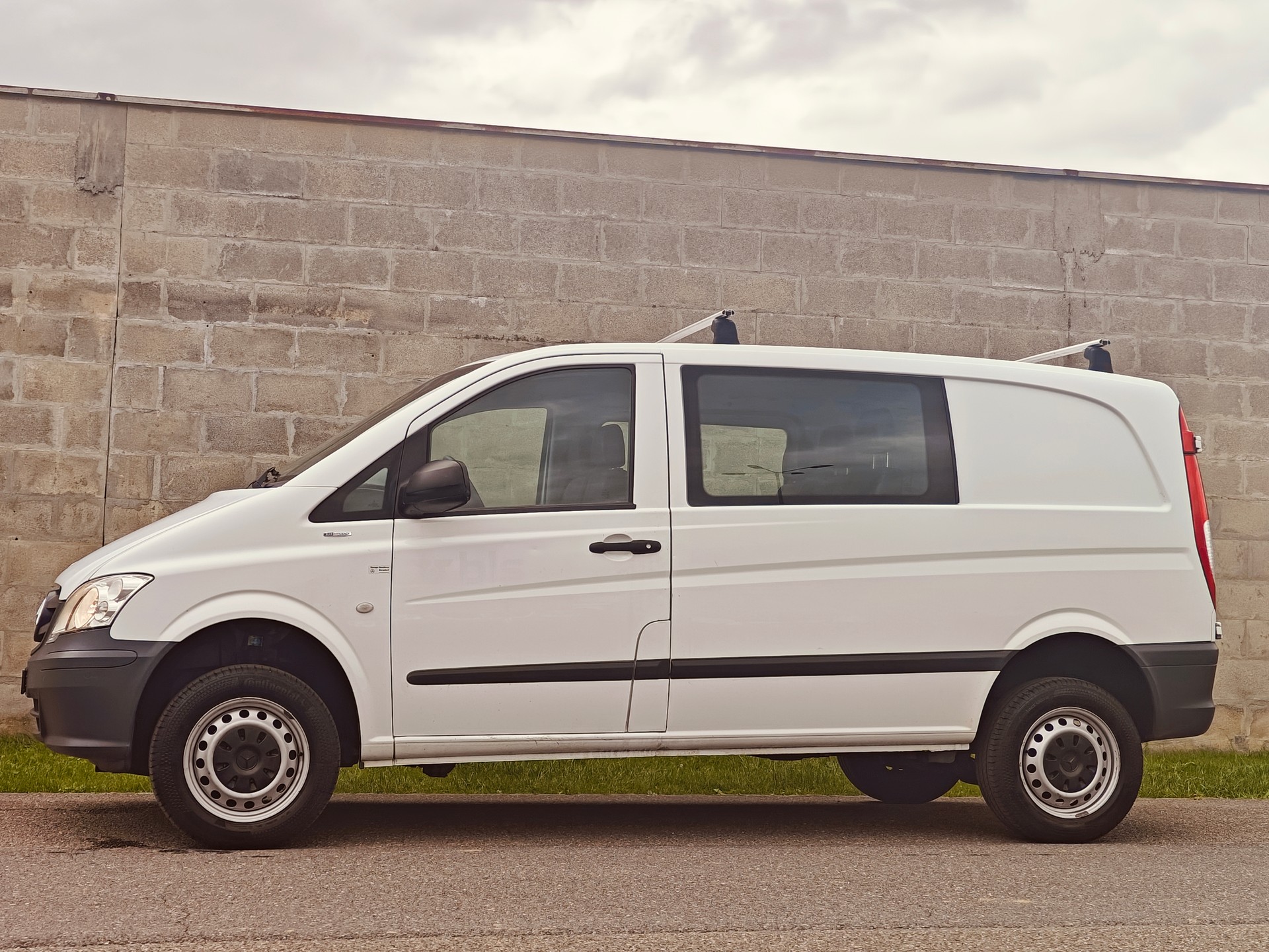 MERCEDES-BENZ 113 CDI MIXTO PRO 4MATIC AUTOMAT KLIMA 6 PLÄTZER AHK 2.5t-image-7