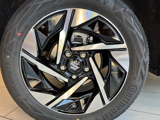 SUZUKI Vitara 1.4 T Compact Top Hybrid 4x4-image-11