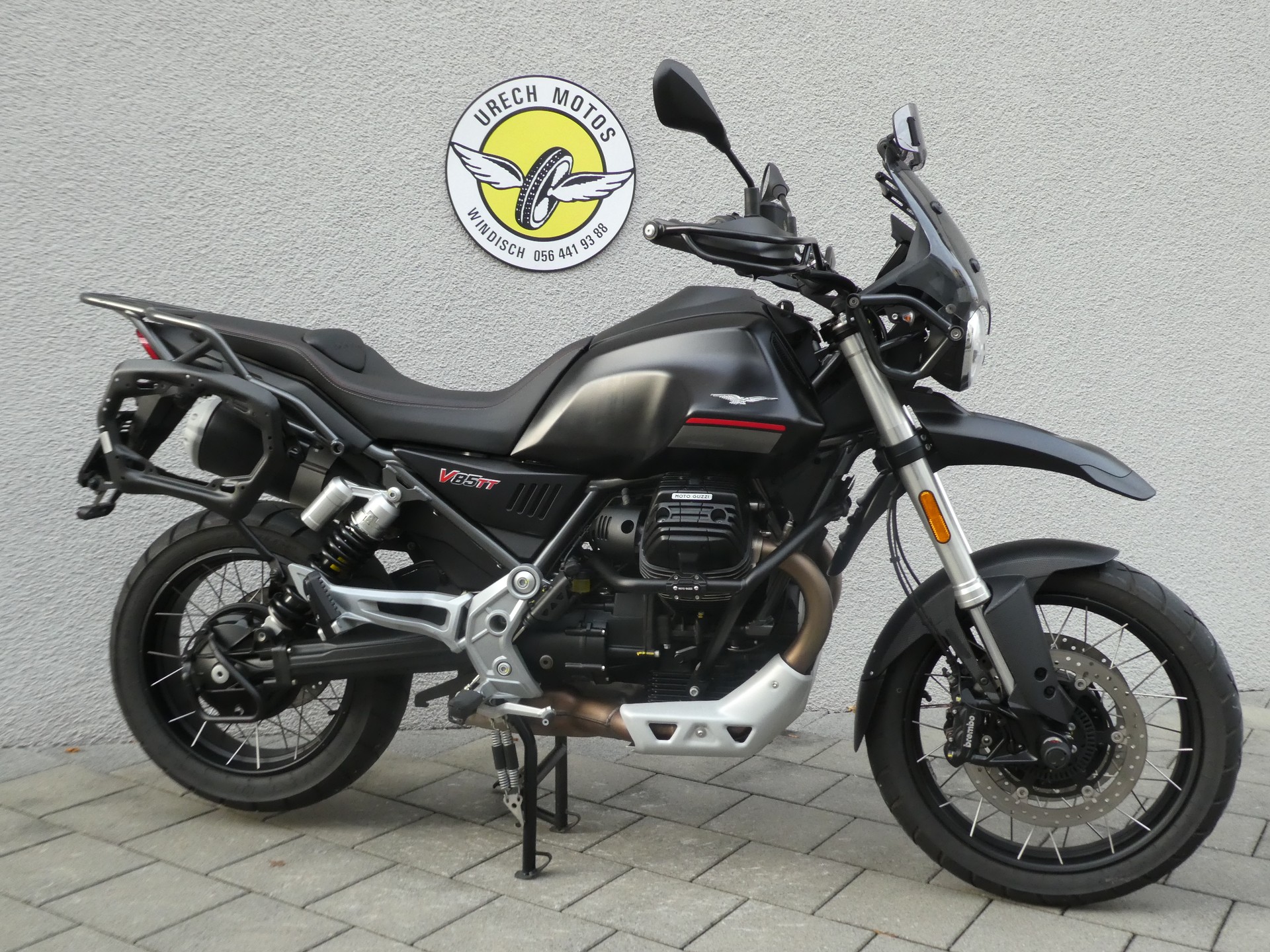 MOTO GUZZI V85 TT-image-1