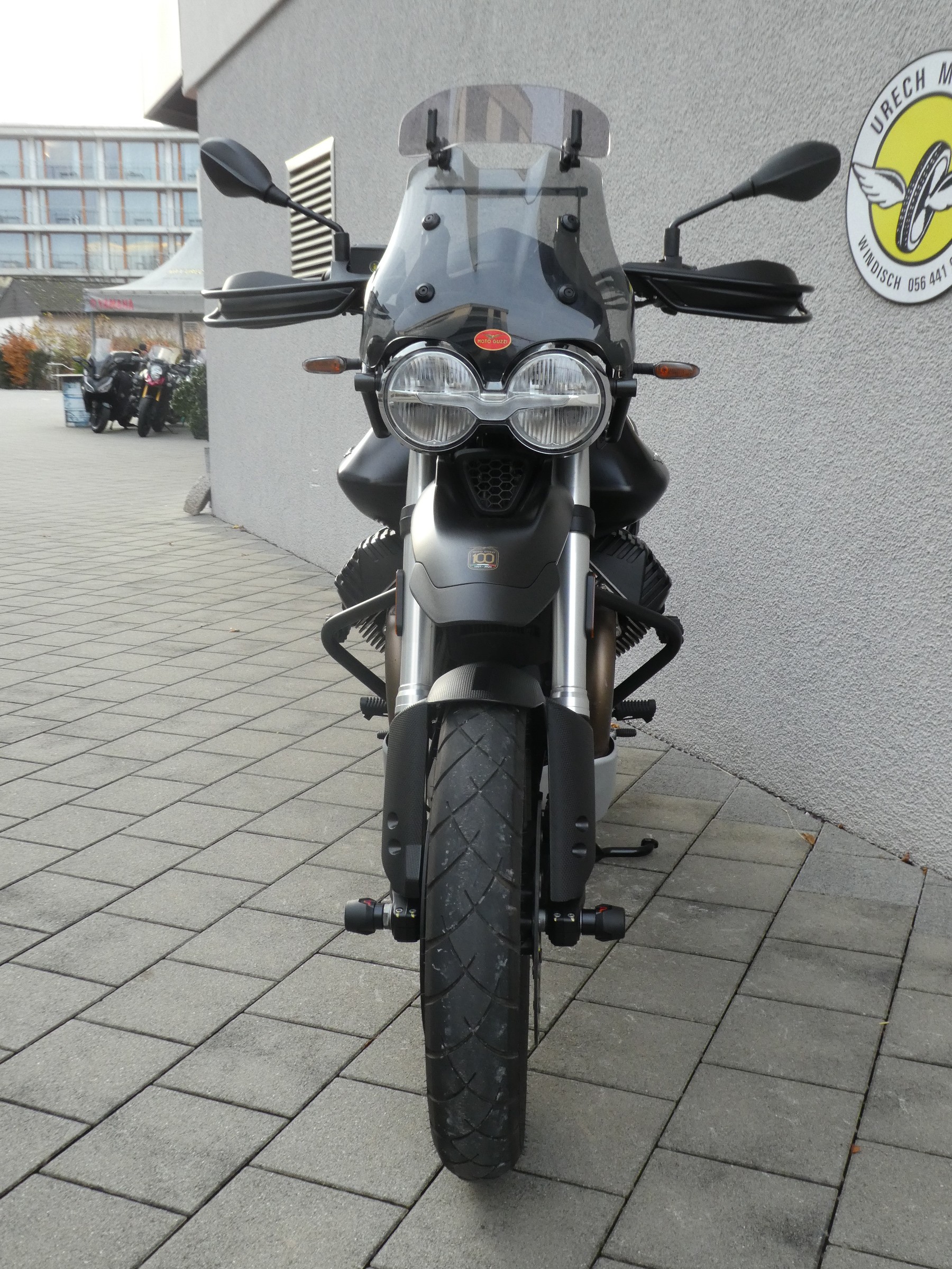 MOTO GUZZI V85 TT-image-2