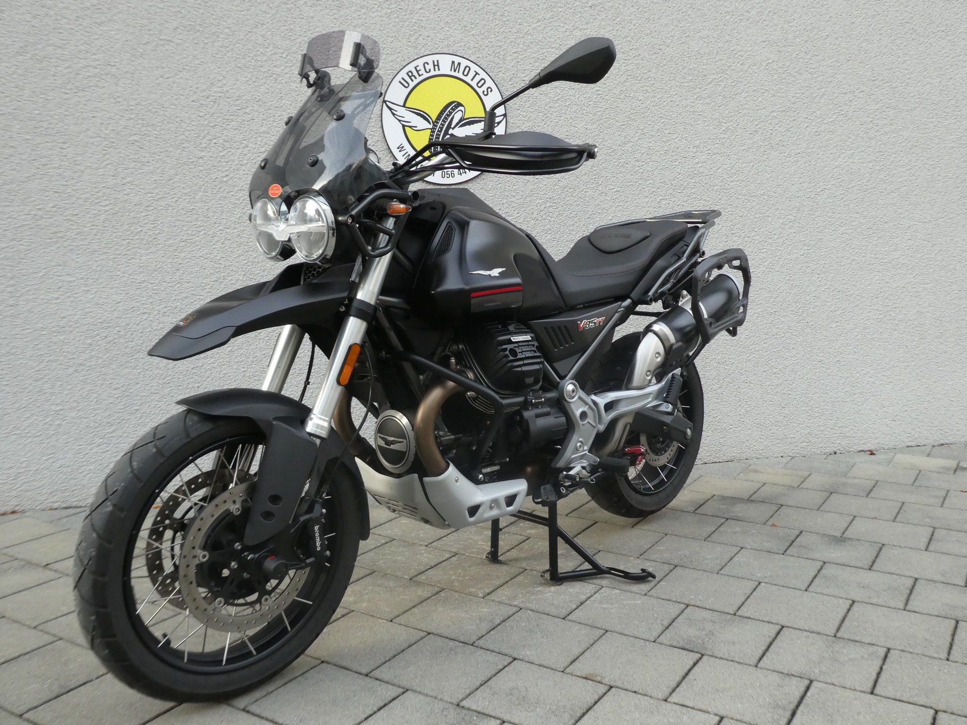 MOTO GUZZI V85 TT-image-3