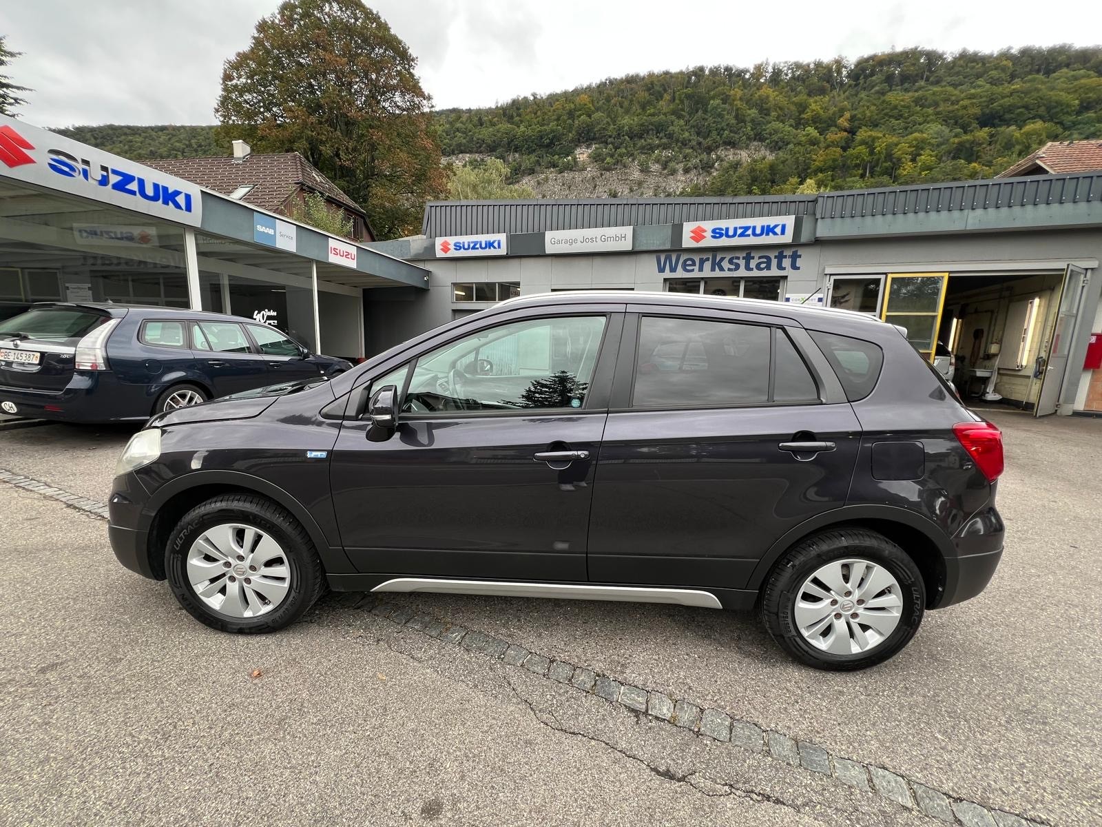 SUZUKI SX4 S-Cross 1.6 TD GL 4WD-showroom-element-1