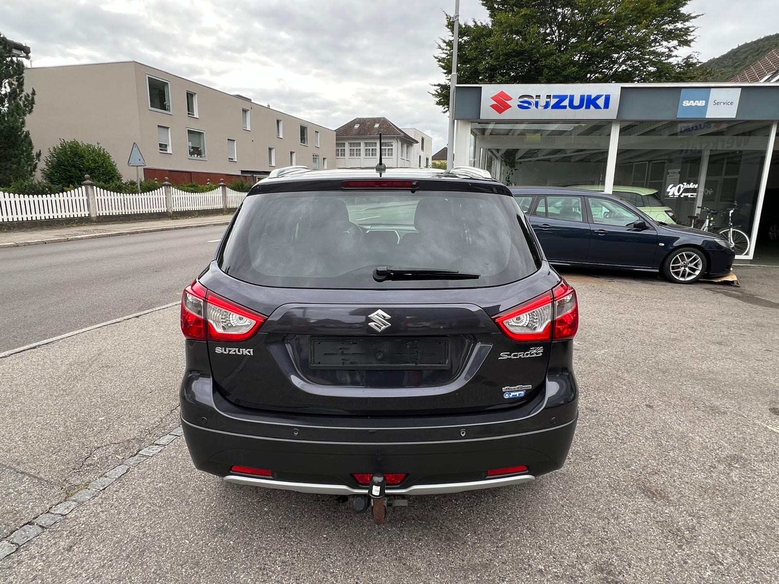 SUZUKI SX4 S-Cross 1.6 TD GL 4WD-showroom-element-3