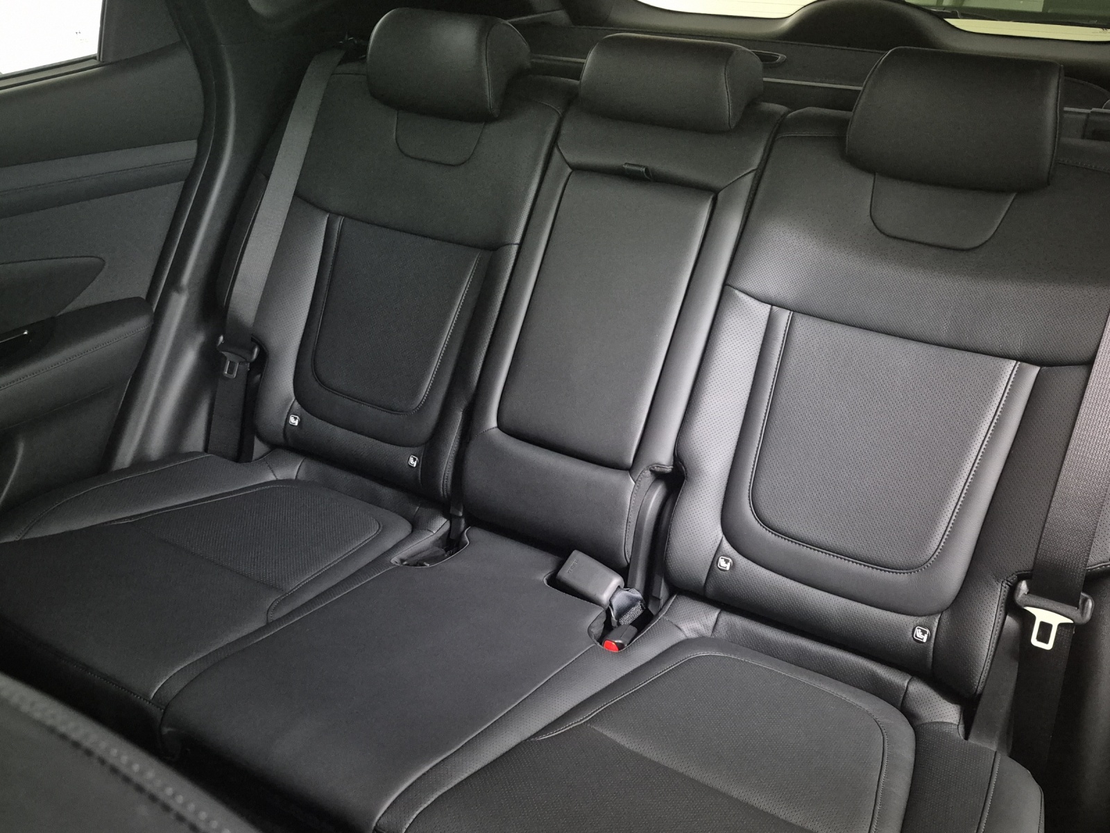 HYUNDAI Tucson 1.6 T-GDi HEV Vertex Sw MY 26-image-6