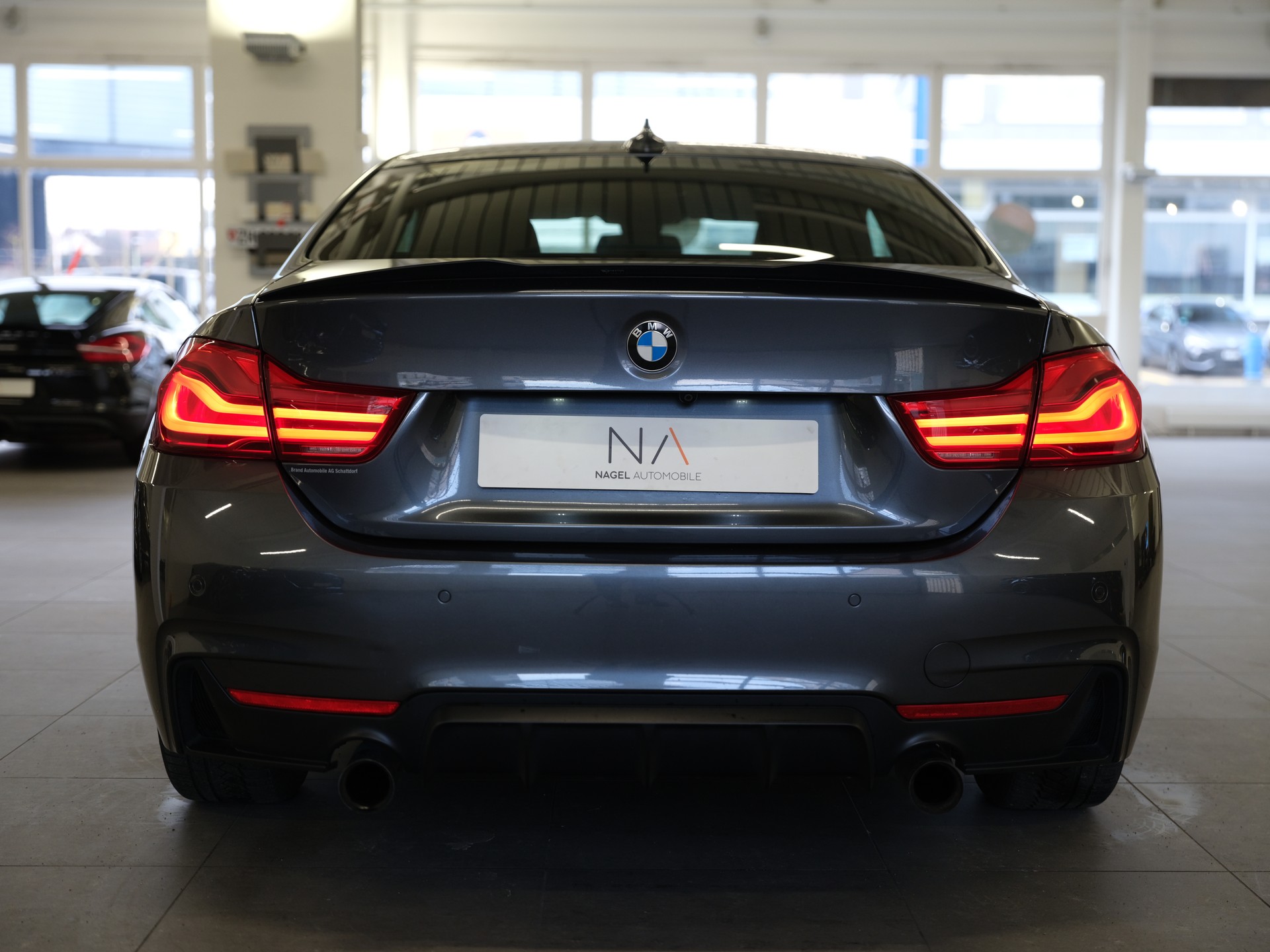 BMW 440i Coupé xDrive Steptronic *Head-Up Display* *Driving Assistant* *Leder Ausstattung* *Komfortzugang*-image-4