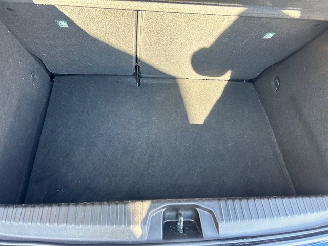 RENAULT Clio 1.3 Intens EDC-image-8