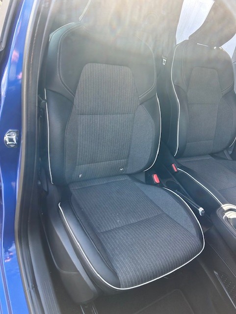 RENAULT Clio 1.3 Intens EDC-image-4