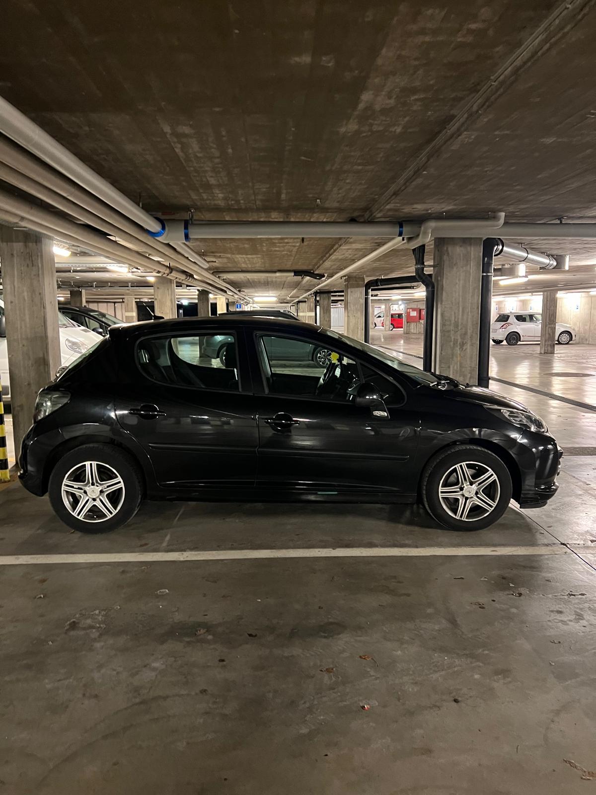 PEUGEOT 207 1.4 16V Sport-image-4