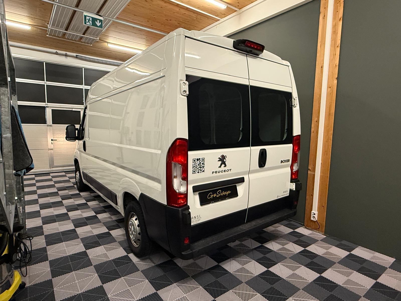 PEUGEOT Boxer 2.2 HDI 335 Premium L2H2-showroom-element-1