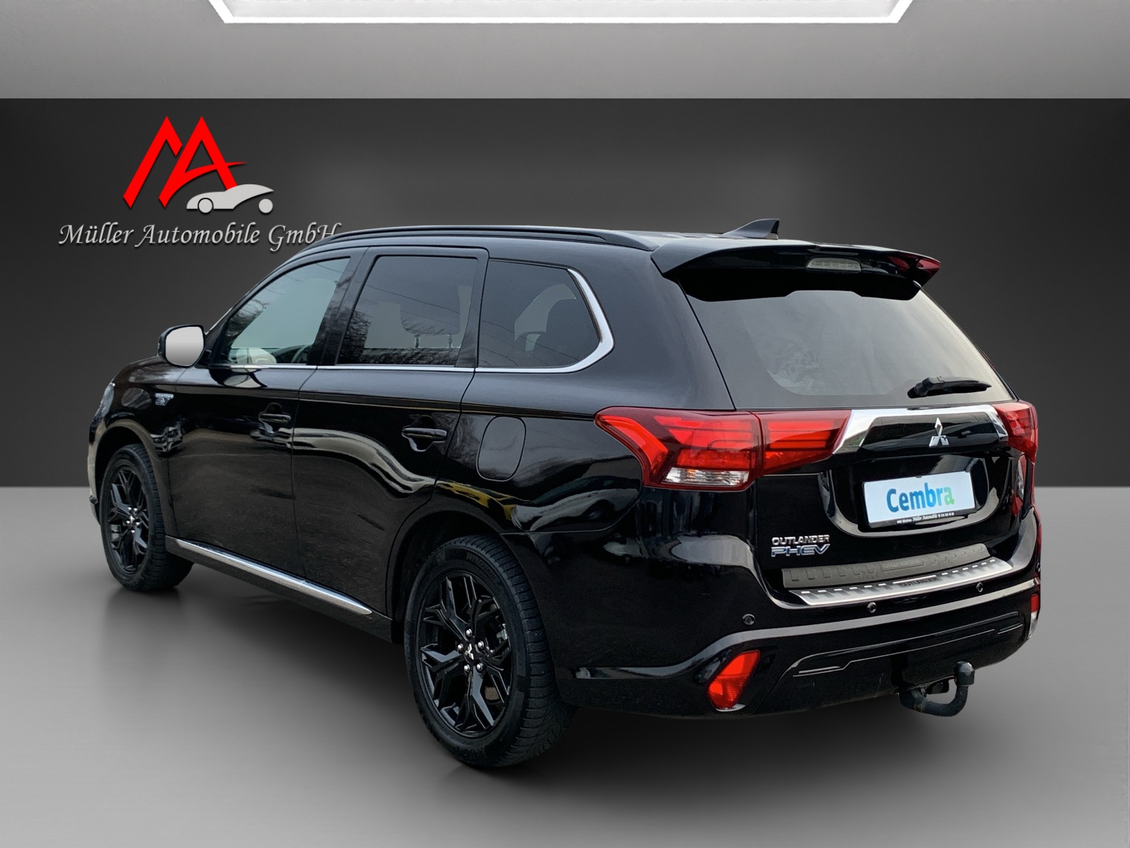 MITSUBISHI Outlander 2.4 PHEV Diamond+ S-Edition 4WD Automatic-image-9