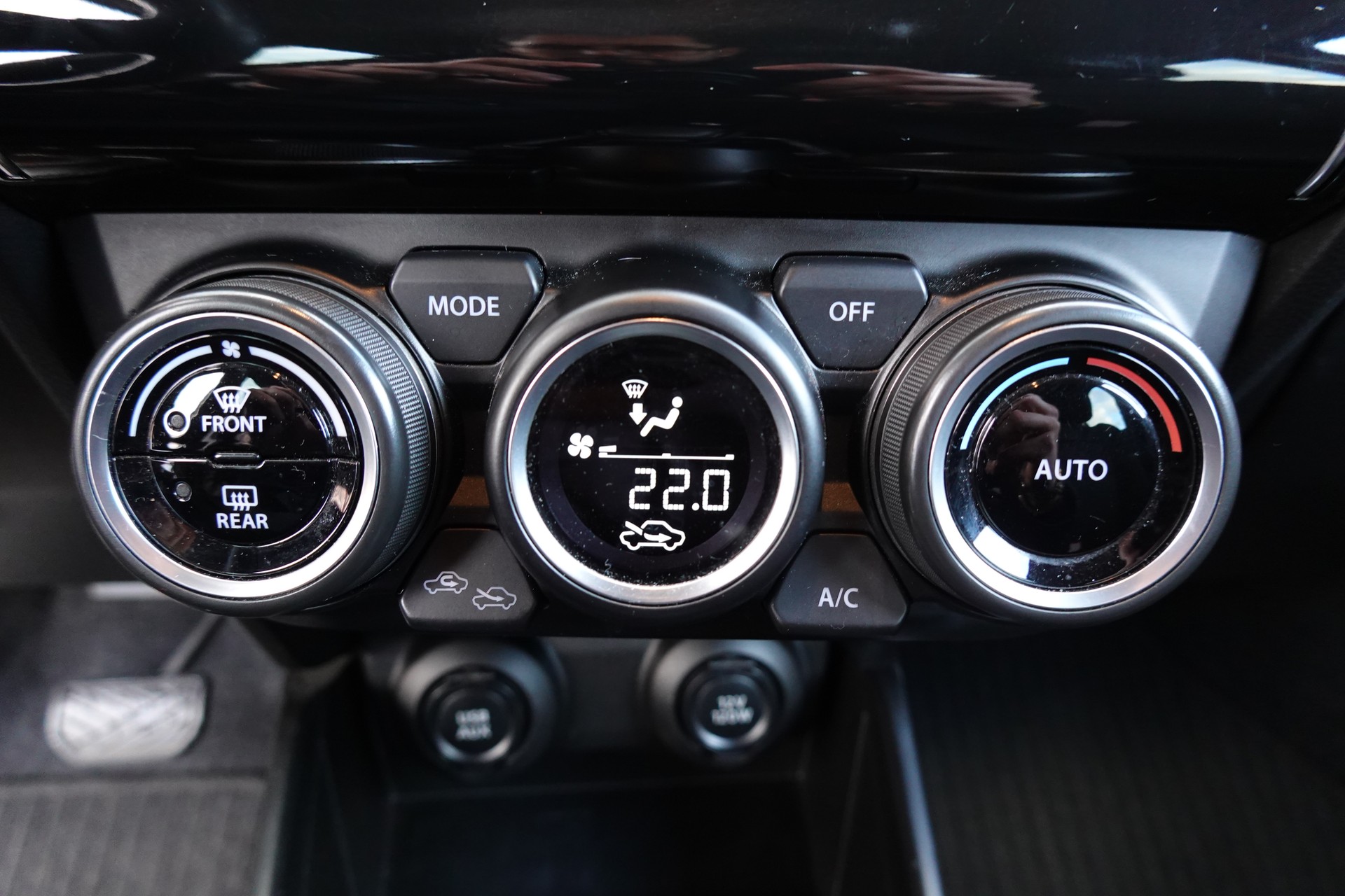 SUZUKI Swift 1.2 Compact Top Hybrid CVT - "CH Auto * Rabais Taxe * Tempomat Adapt * Keyless * Clim. Auto"-image-16