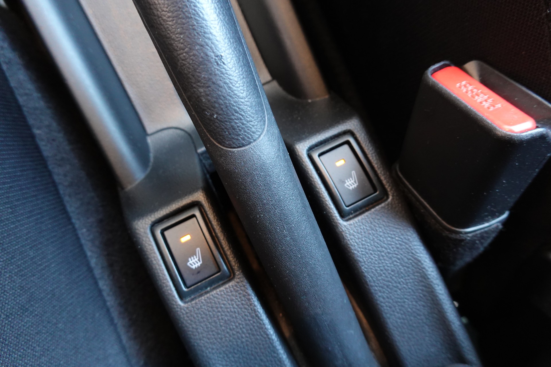 SUZUKI Swift 1.2 Compact Top Hybrid CVT - "CH Auto * Rabais Taxe * Tempomat Adapt * Keyless * Clim. Auto"-image-17