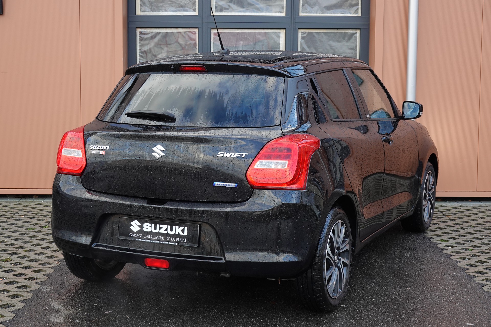 SUZUKI Swift 1.2 Compact Top Hybrid CVT - "CH Auto * Rabais Taxe * Tempomat Adapt * Keyless * Clim. Auto"-image-8