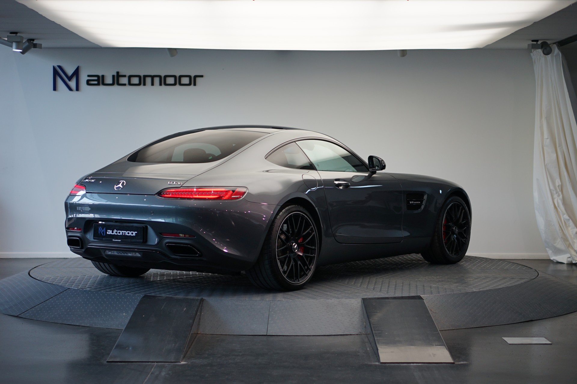 MERCEDES-BENZ AMG GT S Speedshift DCT *CH-Fahrzeug*-image-4
