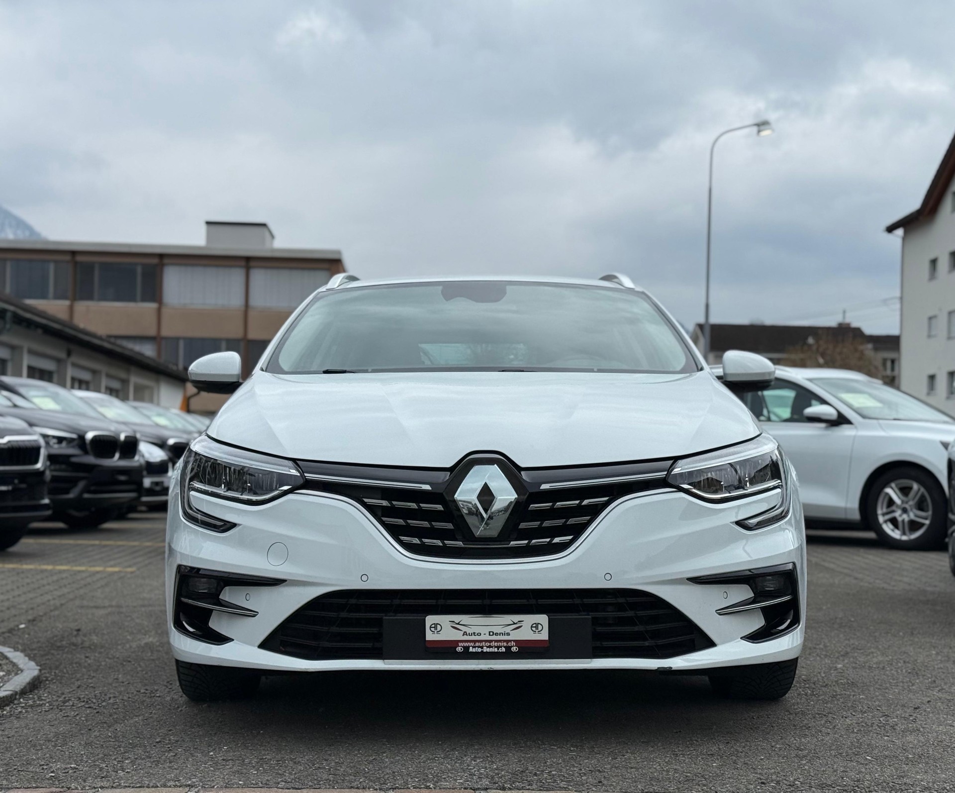 RENAULT Mégane Grandtour 1.5 Blue dCi Intens EDC-showroom-element-1