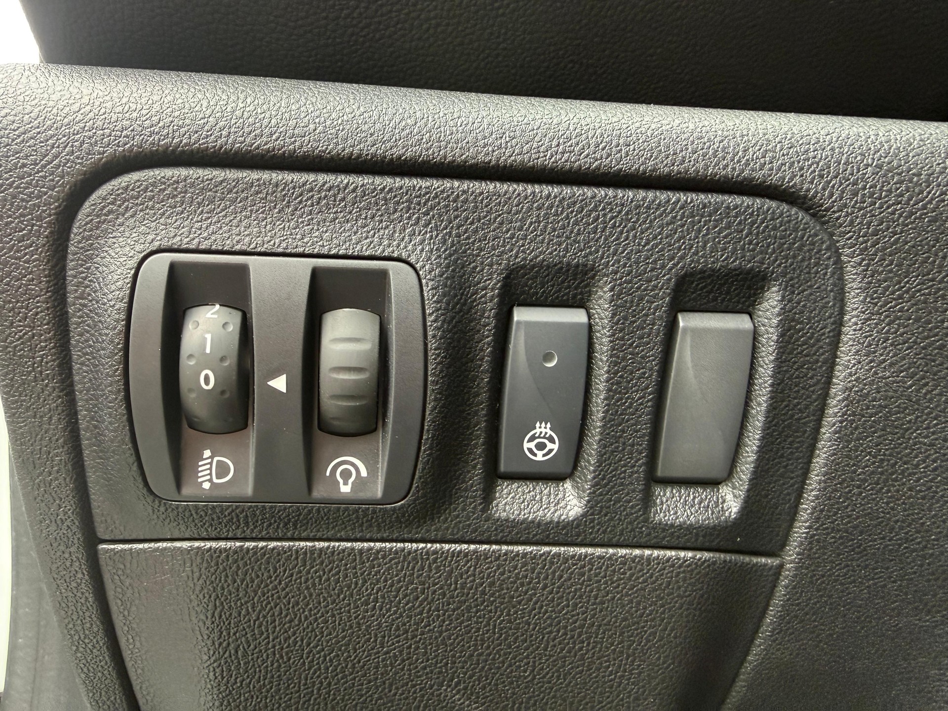 RENAULT Mégane Grandtour 1.5 Blue dCi Intens EDC-image-8