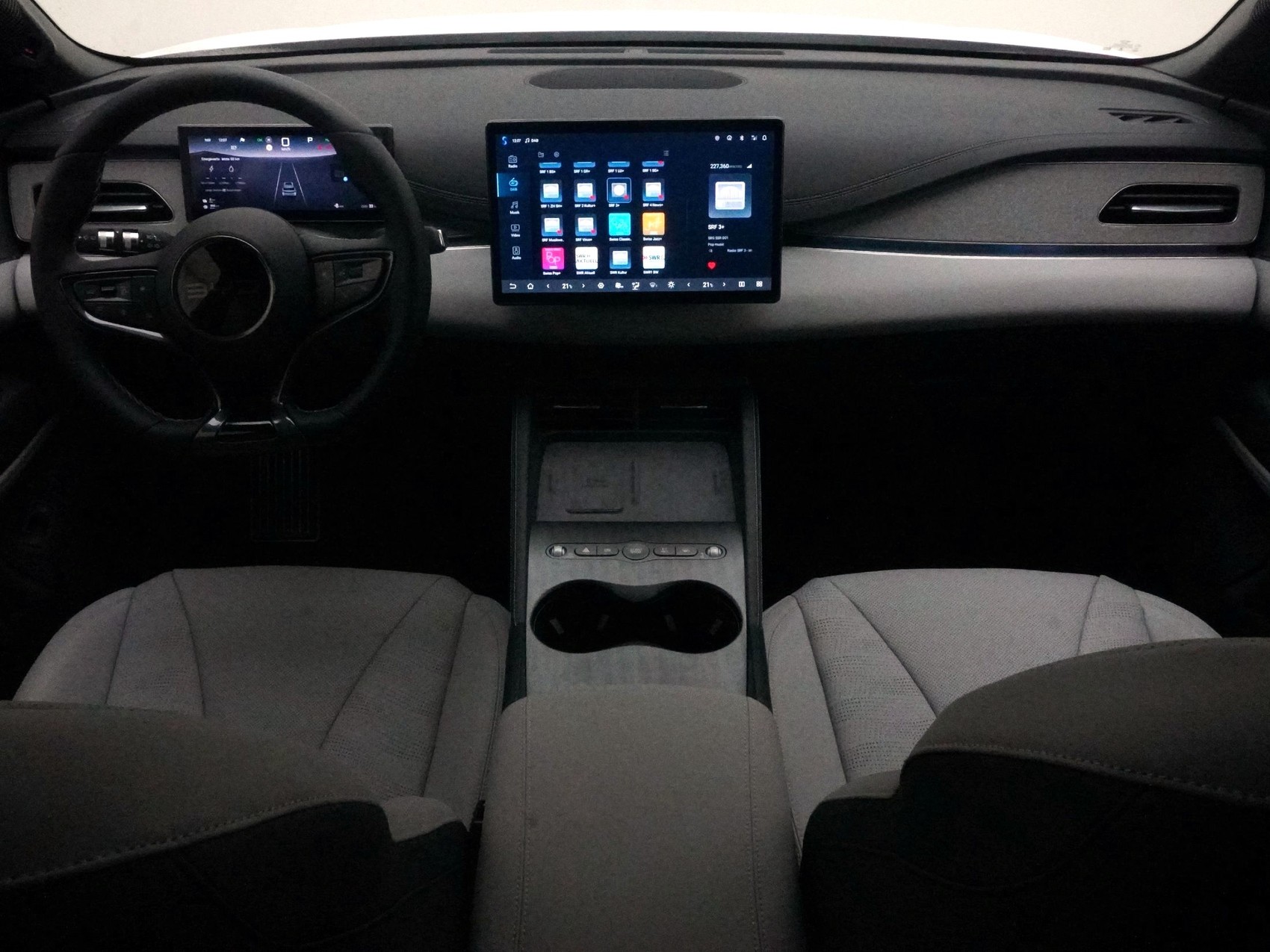 BYD Seal 6 DM-i Touring Comfort-image-10