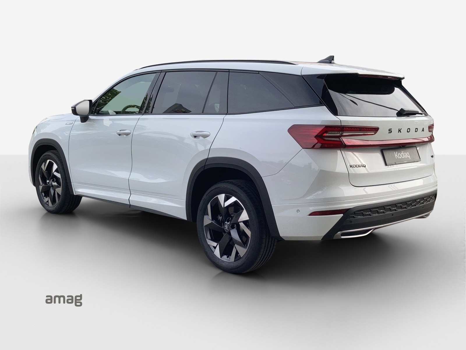 SKODA Kodiaq 2.0 TSI Sportline 4x4-showroom-element-2