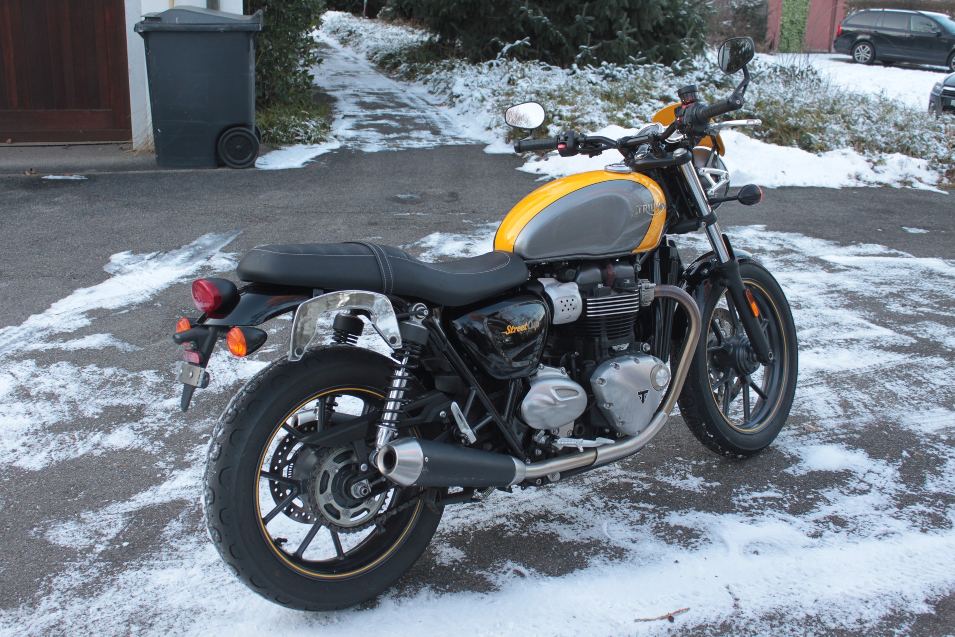 TRIUMPH Street Cup-image-1