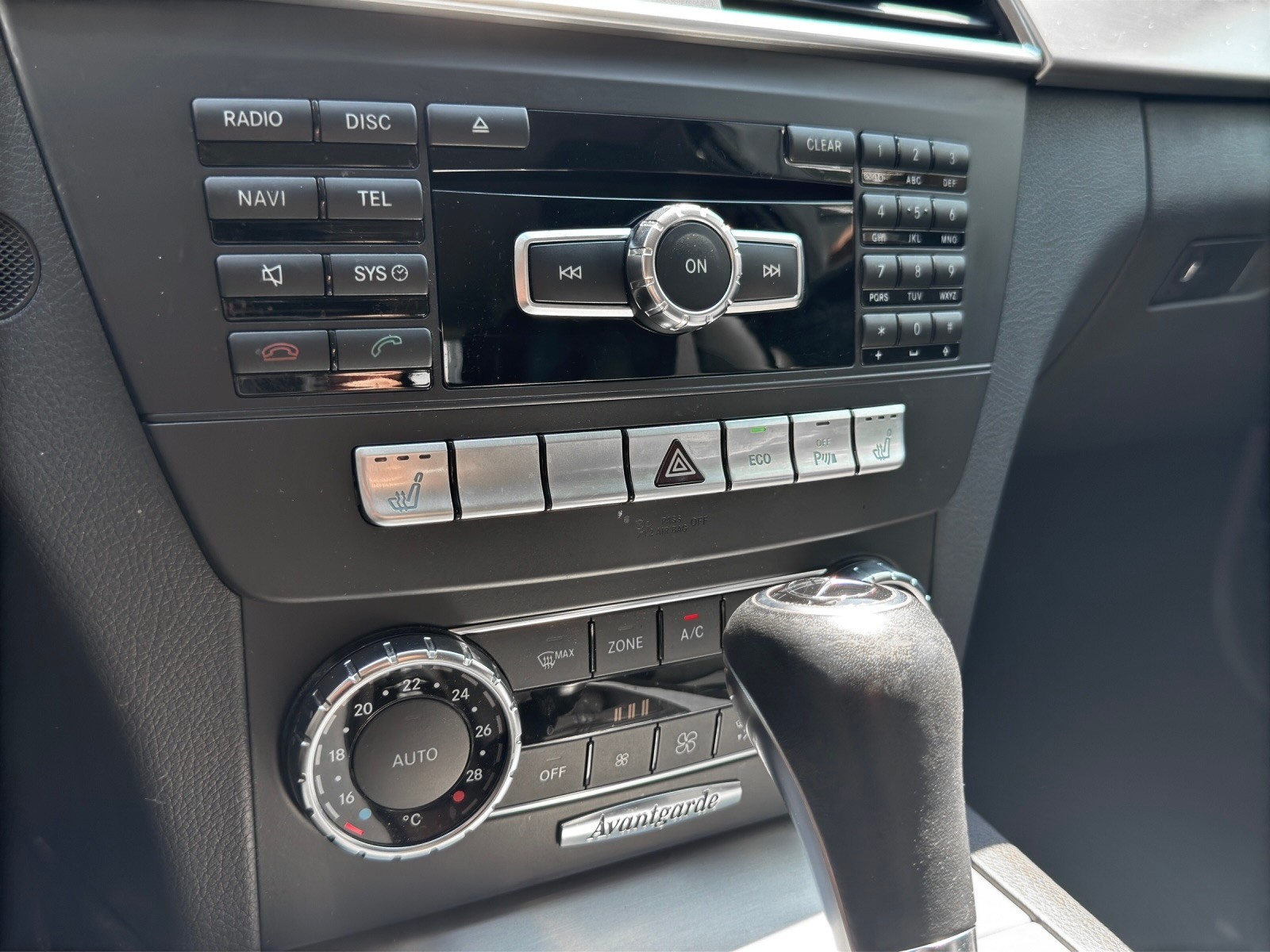 MERCEDES-BENZ C 180 BlueEfficiency Avantgarde 7G-Tronic-image-14