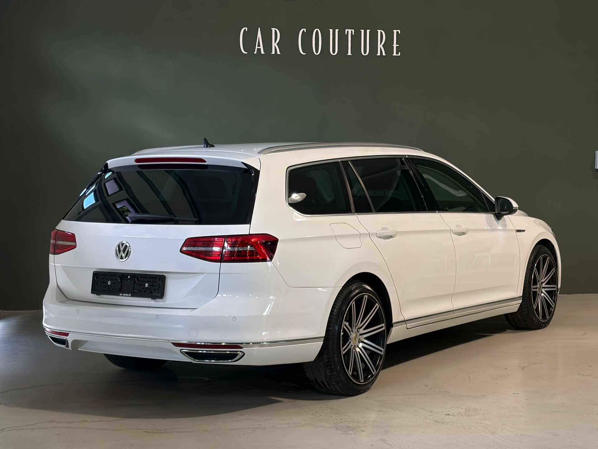 VW Passat Variant 2.0 TDI BMT High. DSG 4Motion "Ab MFK*-showroom-element-3