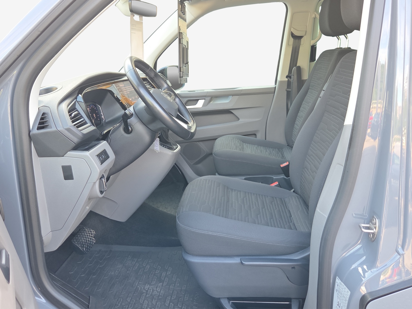 VW T6.1 Caravelle 2.0 TDI Comfortline 4Motion DSG-image-7