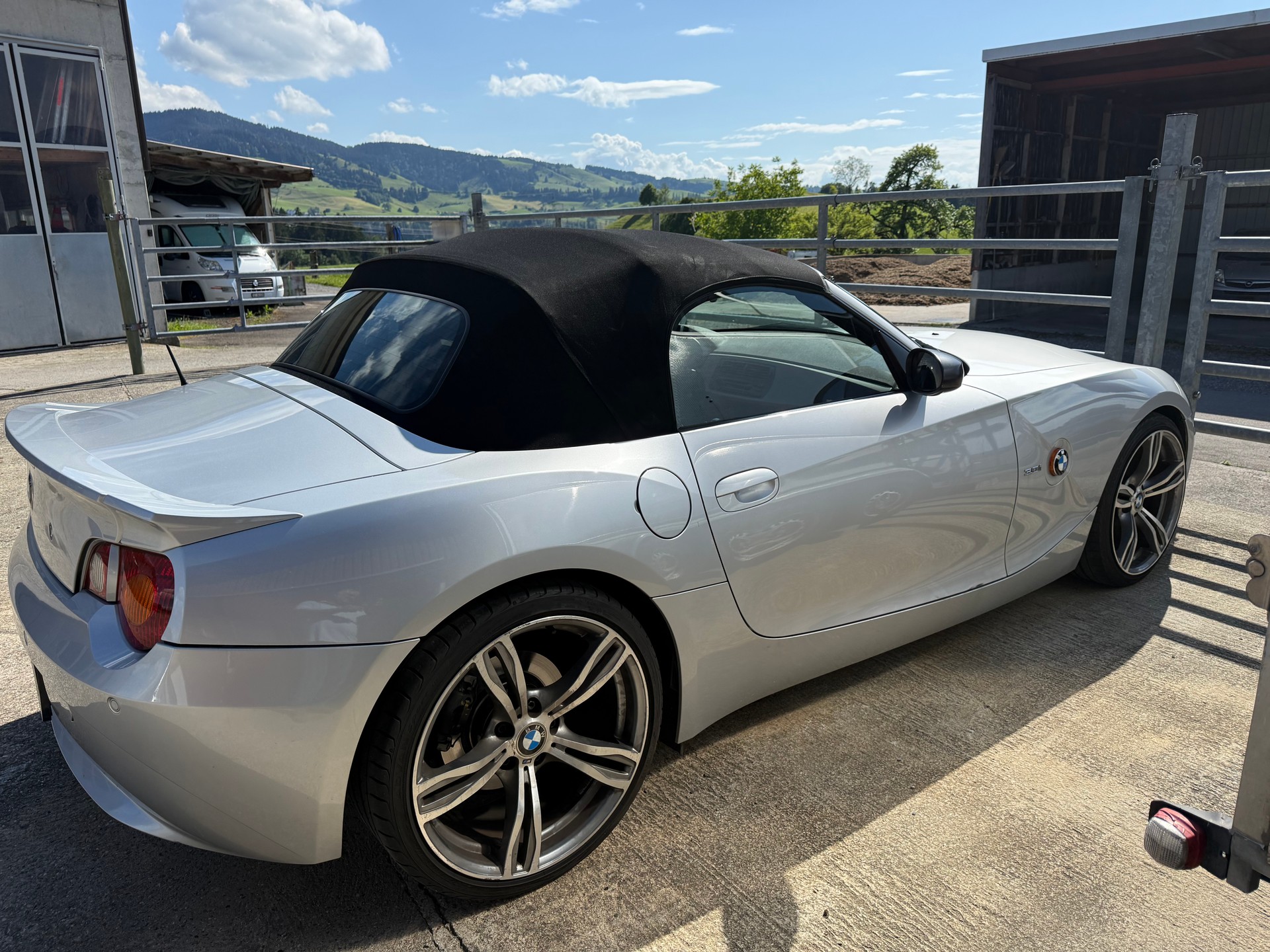 BMW Z4 3.0i Roadster-image-5
