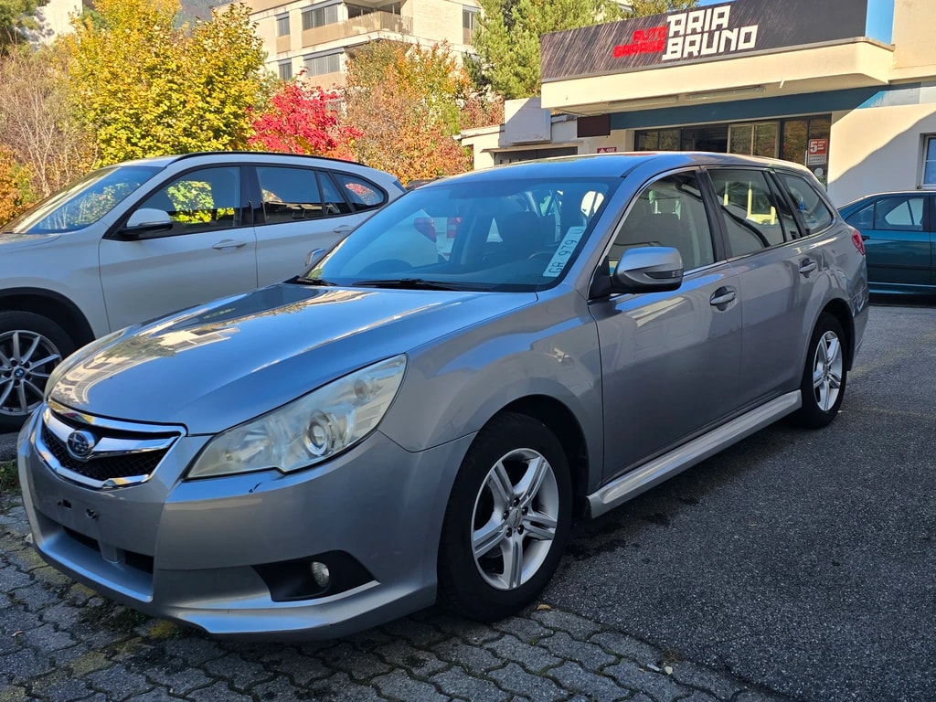 SUBARU Legacy 2.0i Swiss AWD
