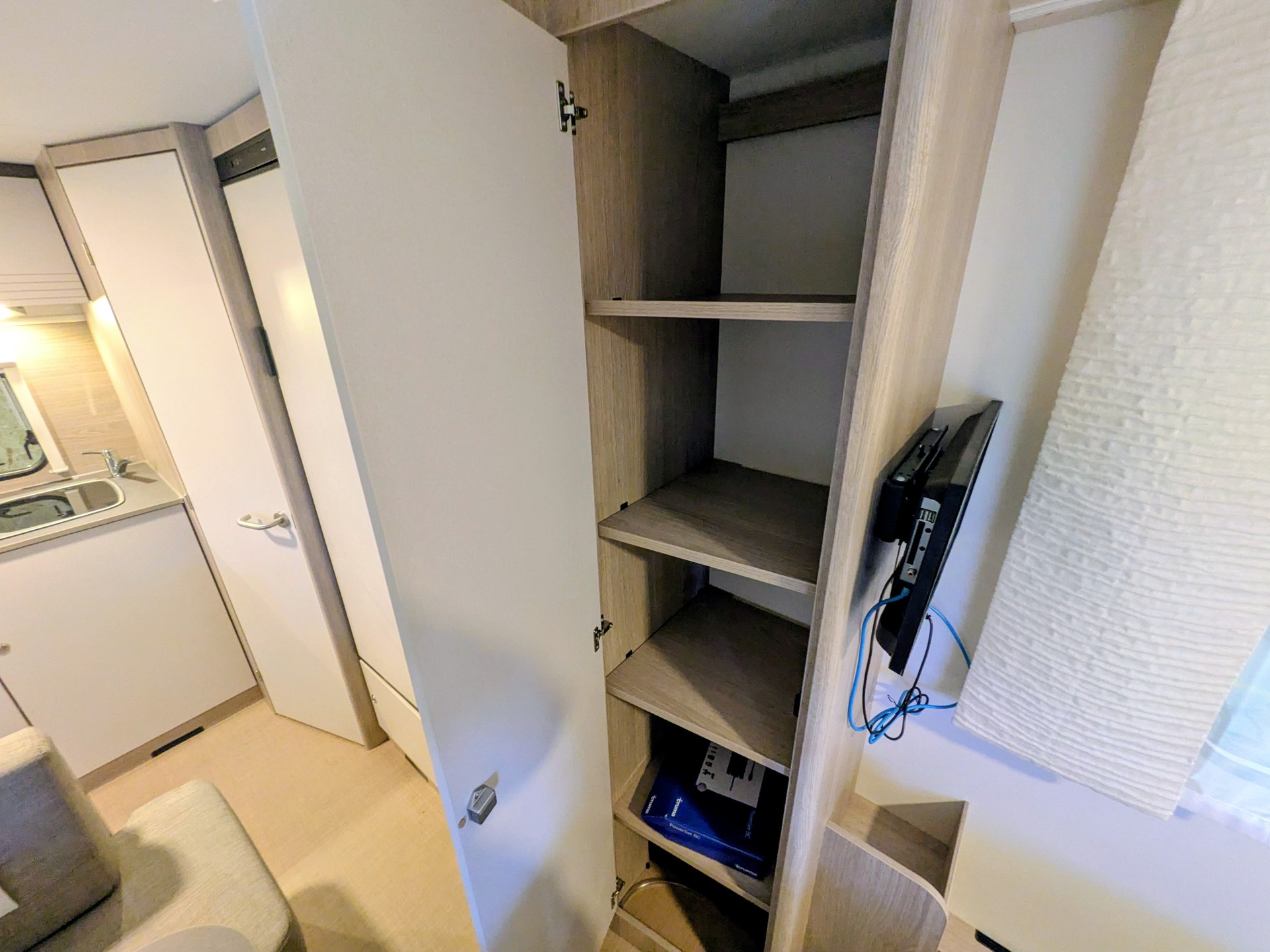 BÜRSTNER Premio Life 480 TS-image-10