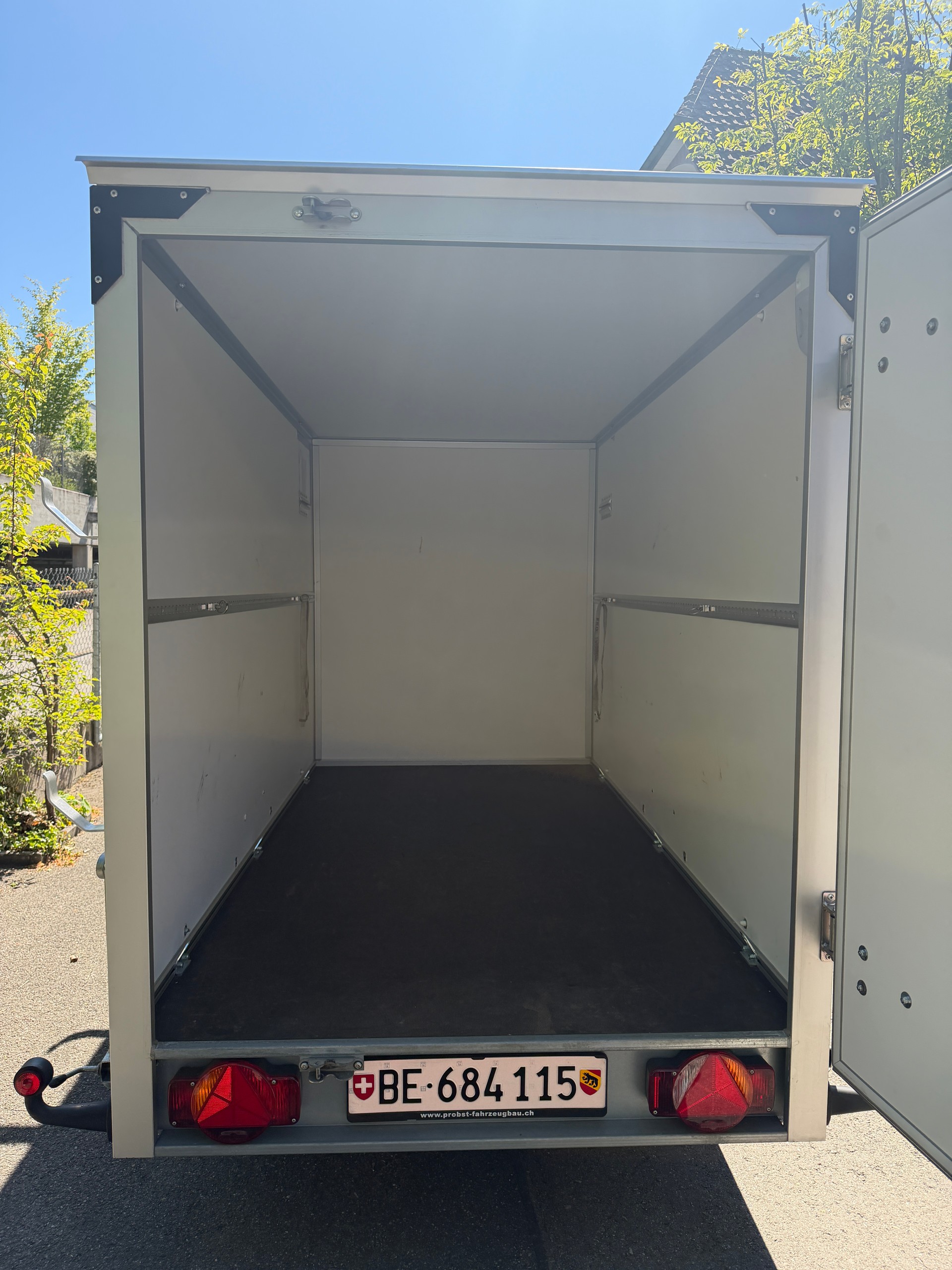 HUMBAUR Probst Fahrzeugbau-image-4